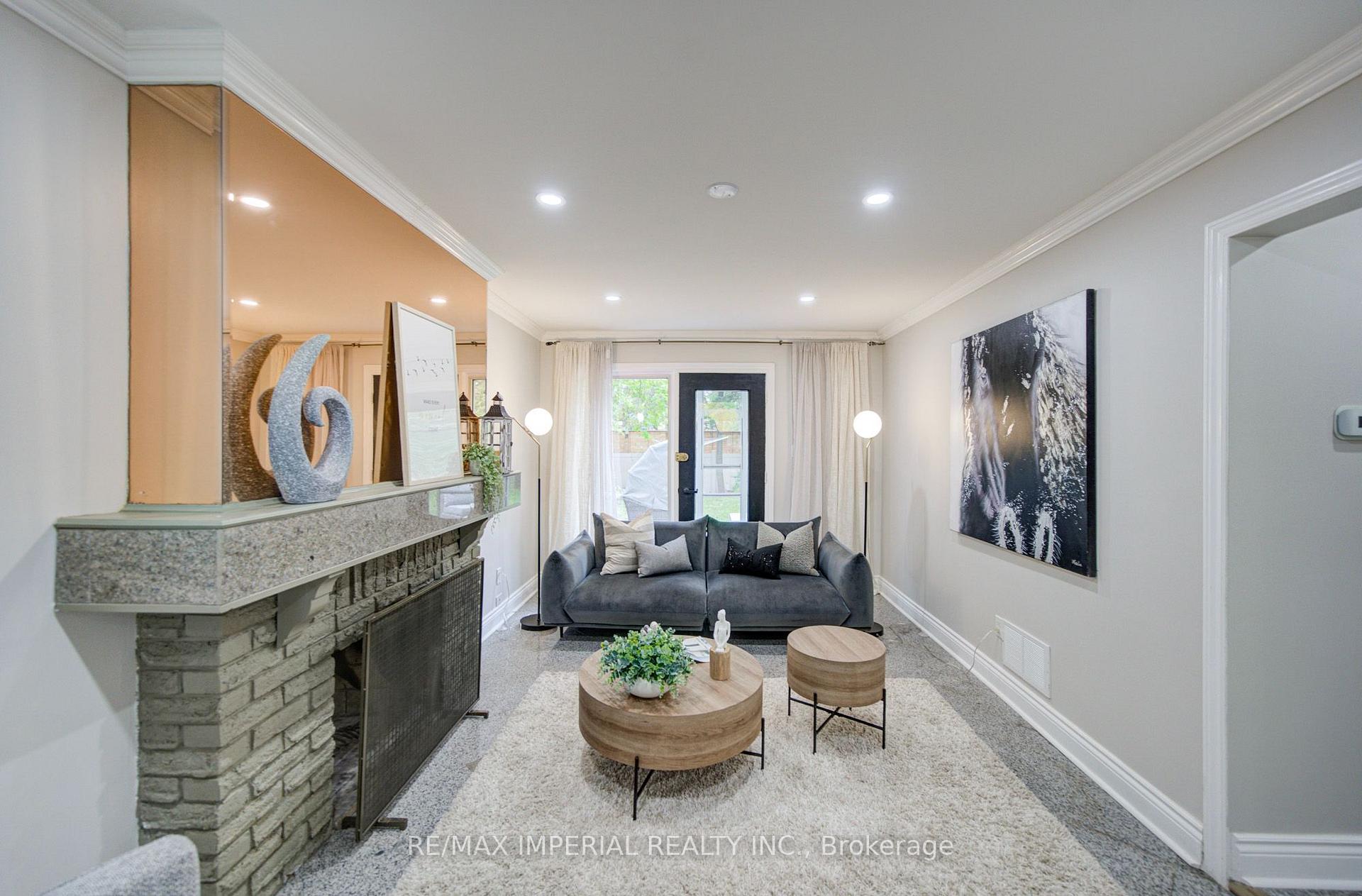 Photo 33 of 19 Penwick Crescent, Richmond Hill, North Richvale — HOMEH