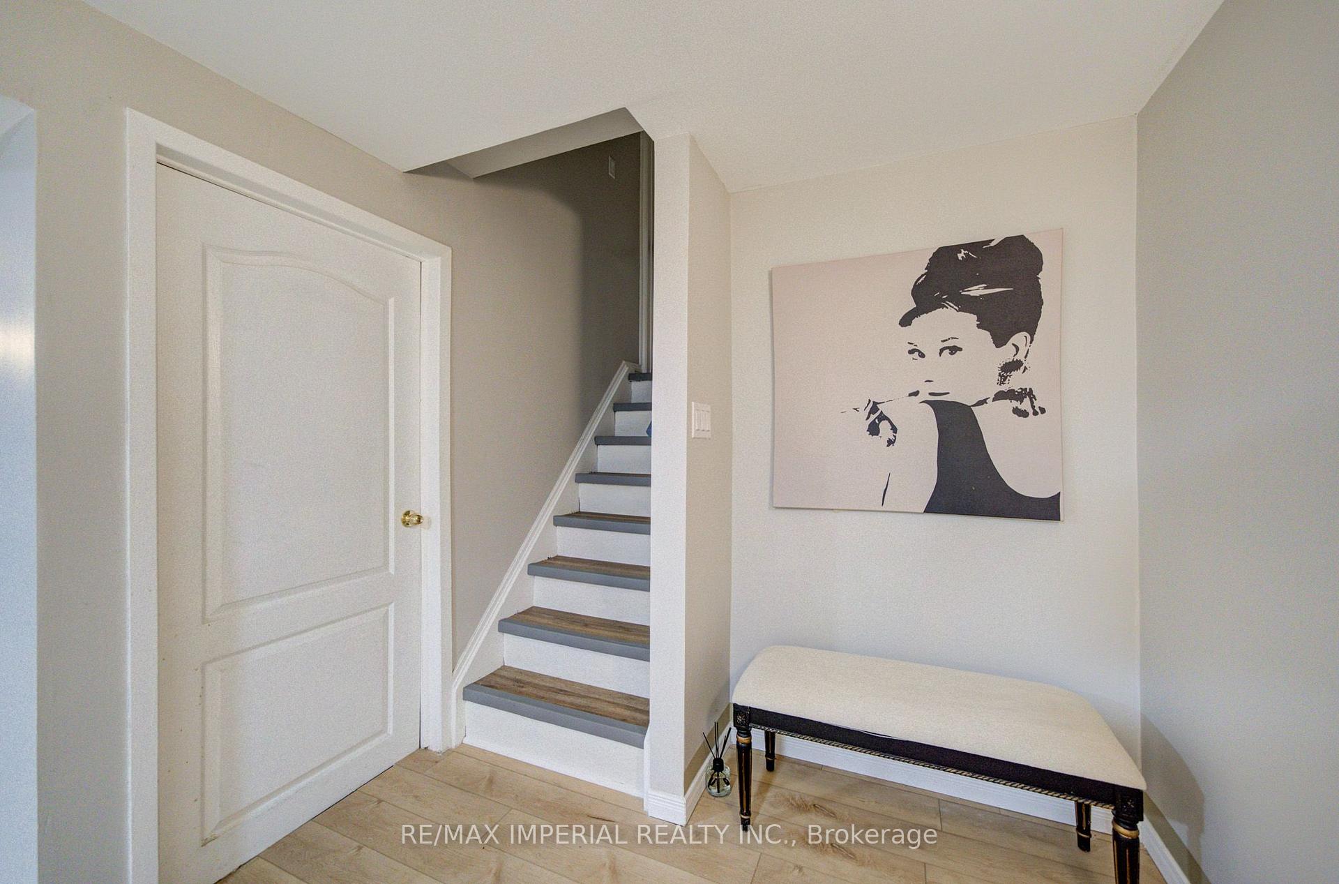 Photo 35 of 19 Penwick Crescent, Richmond Hill, North Richvale — HOMEH