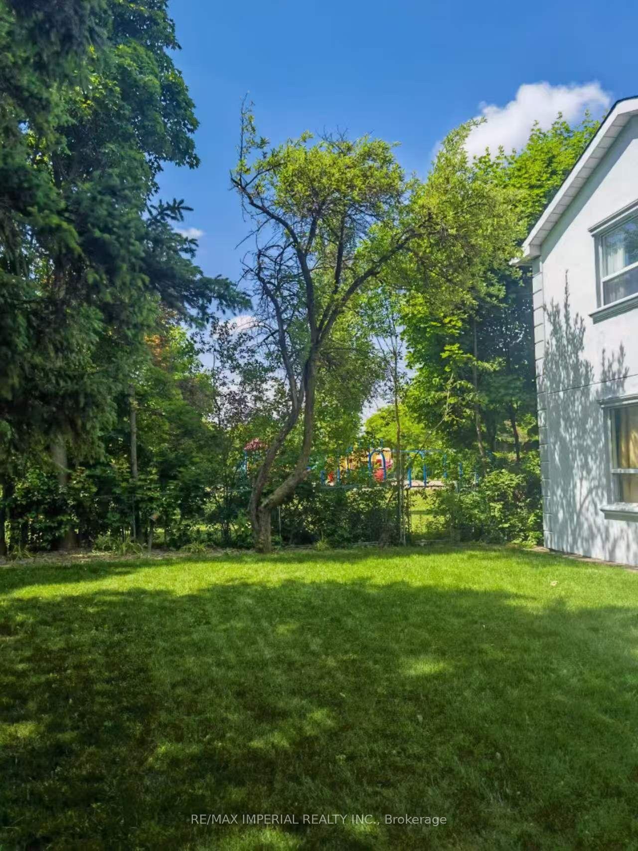 Photo 44 of 19 Penwick Crescent, Richmond Hill, North Richvale — HOMEH