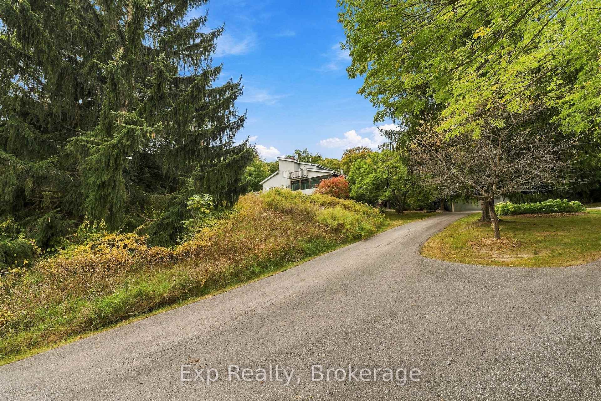 Photo 9 of 3282 Williamson Road, Hamilton Township, Rural Hamilton — HOMEH
