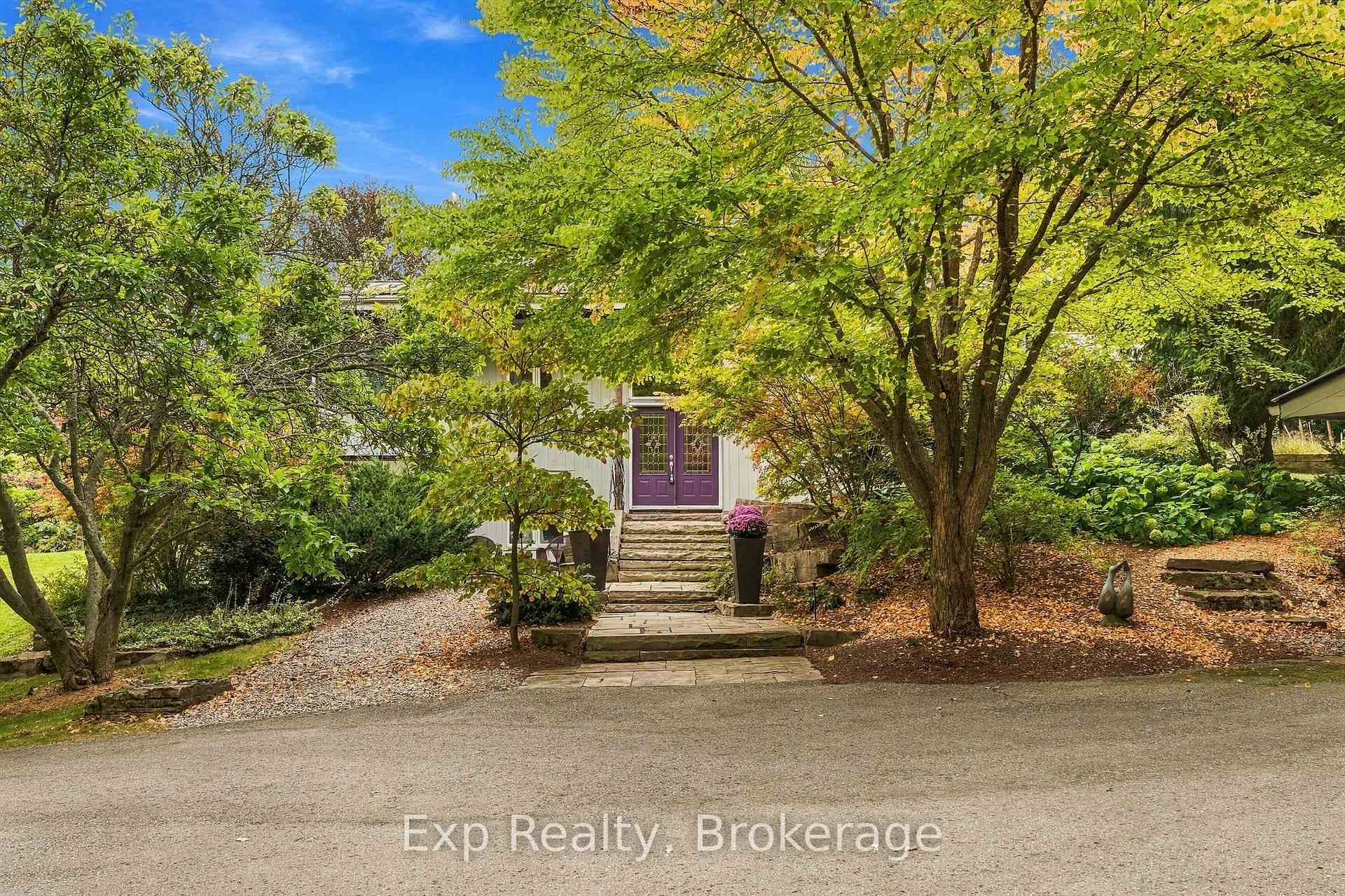 Photo 13 of 3282 Williamson Road, Hamilton Township, Rural Hamilton — HOMEH