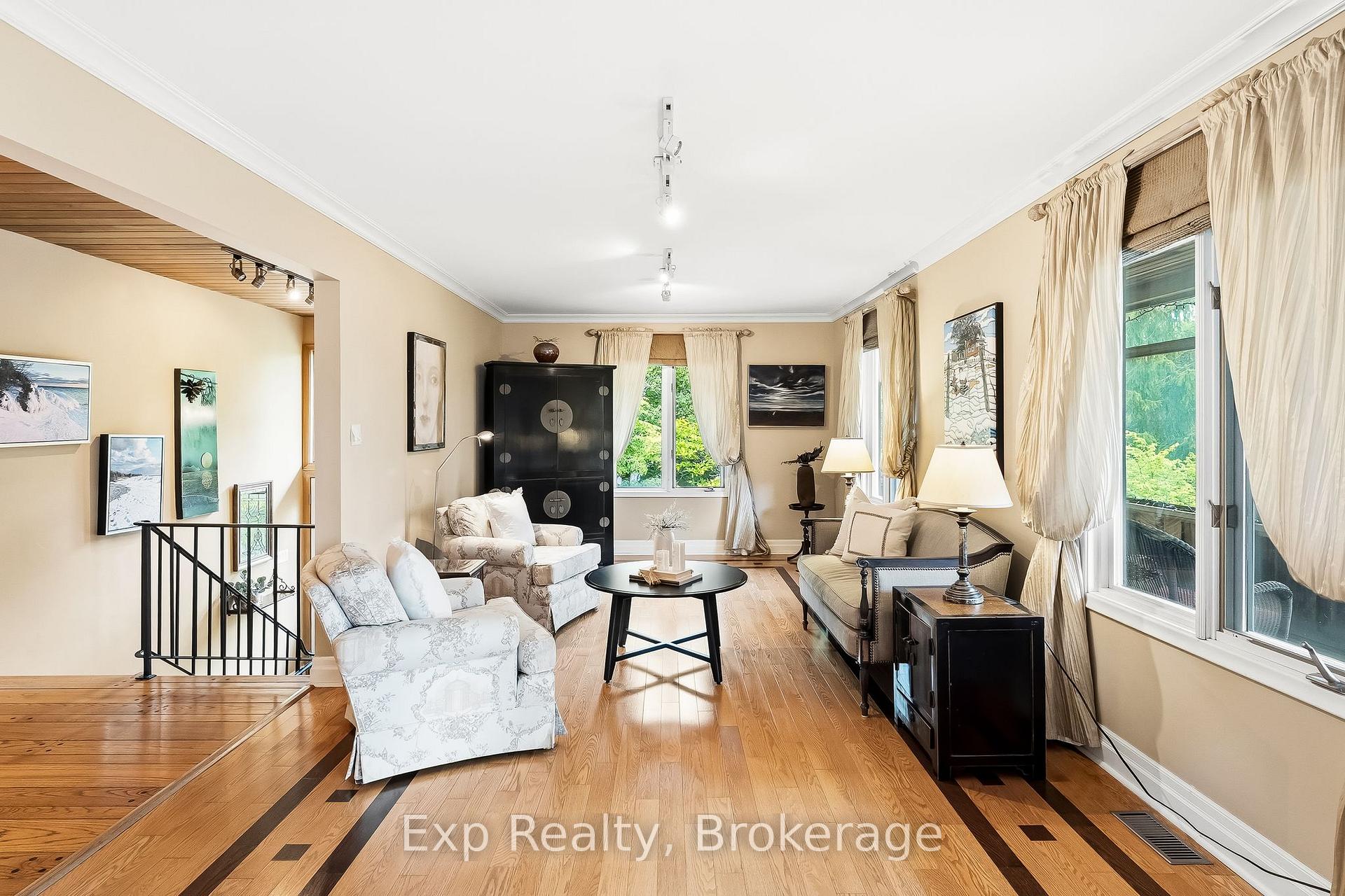 Photo 16 of 3282 Williamson Road, Hamilton Township, Rural Hamilton — HOMEH
