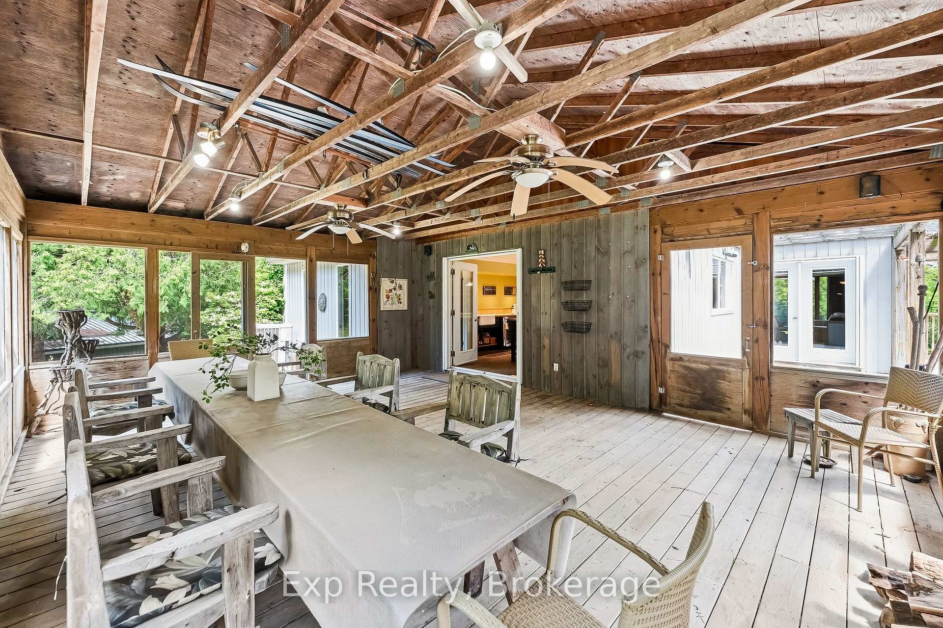 Photo 28 of 3282 Williamson Road, Hamilton Township, Rural Hamilton — HOMEH