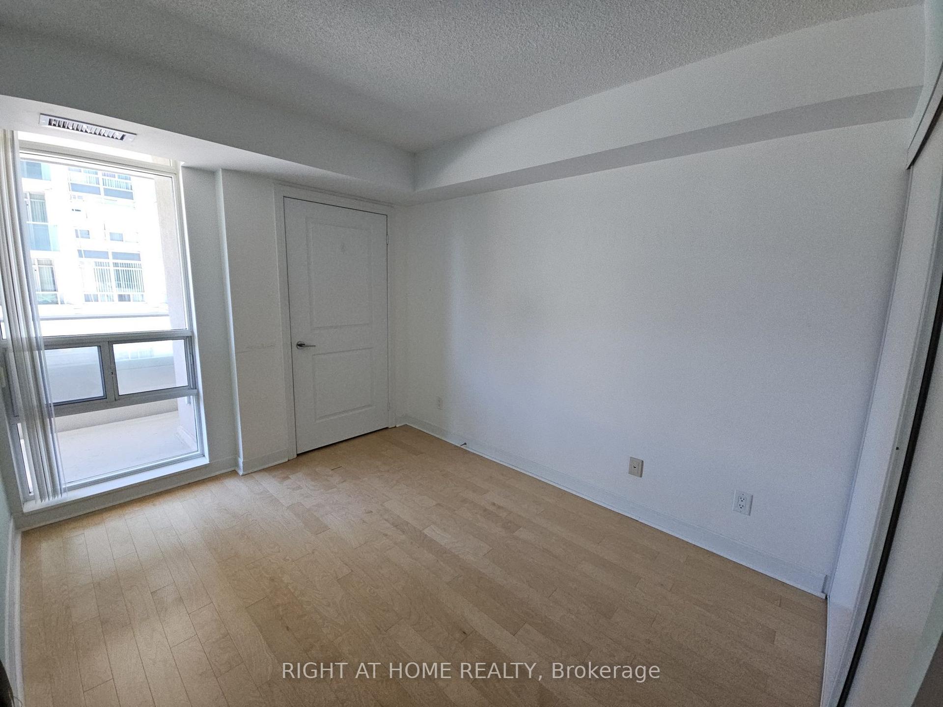 Photo 9 of Unit 310, 31 Bales Avenue, North York, Willowdale East — HOMEH