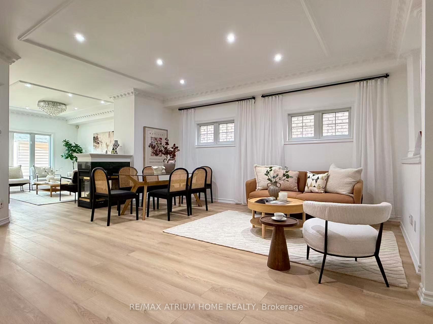 Photo 5 of 12 Merry Brook Lane, Markham, Milliken Mills West — HOMEH