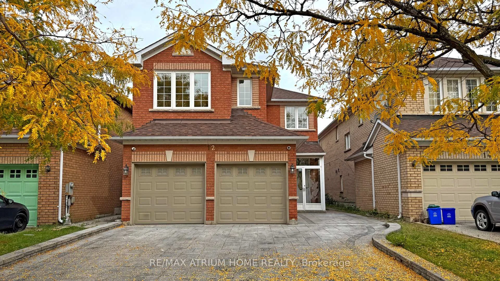 Photo 1 of 12 Merry Brook Lane, Markham, Milliken Mills West — HOMEH