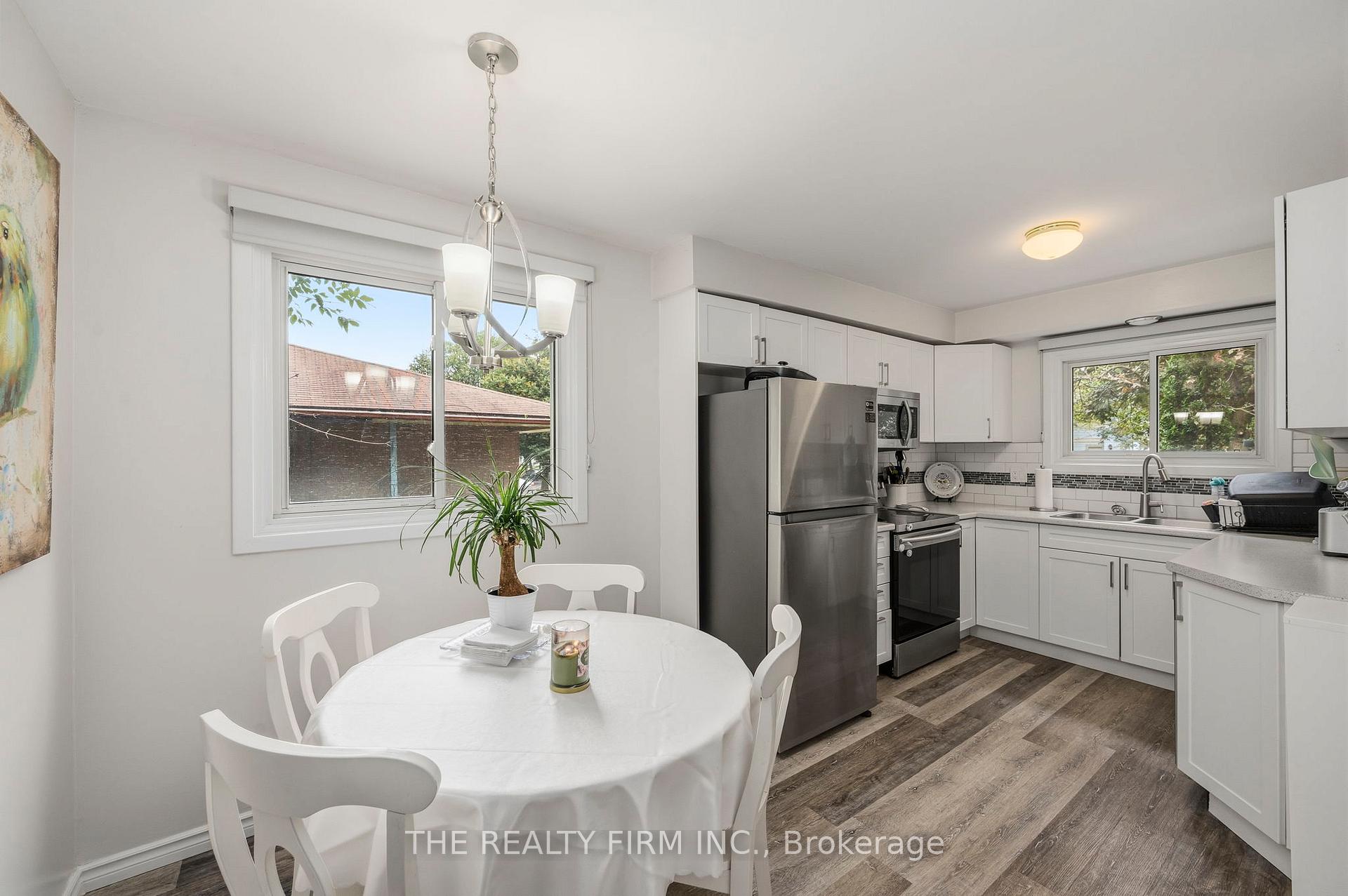 Photo 3 of 91 Monmore Road, London, North F — HOMEH
