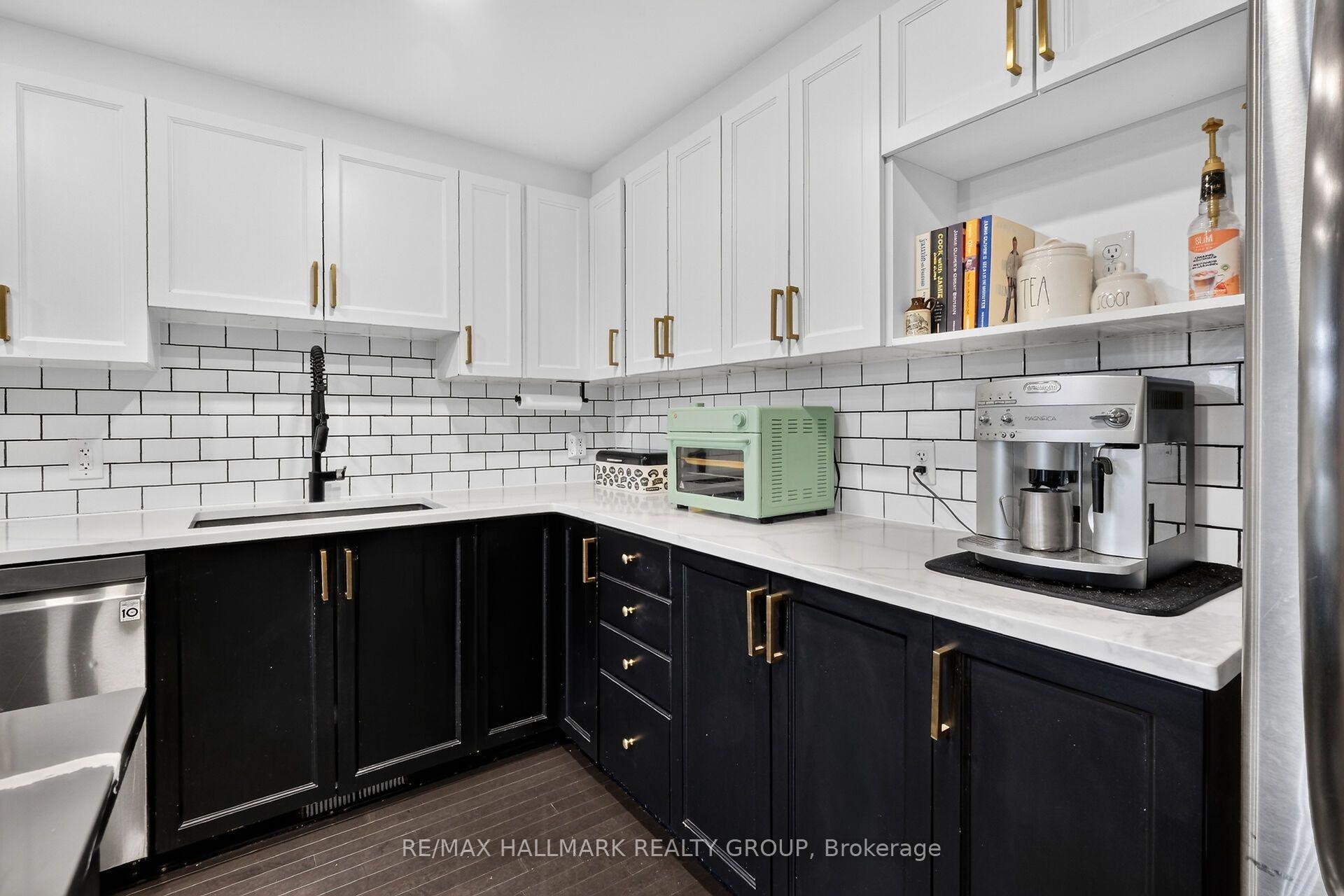 Photo 4 of 127 Destiny Private, Ottawa, Fallingbrook/Gardenway South — HOMEH