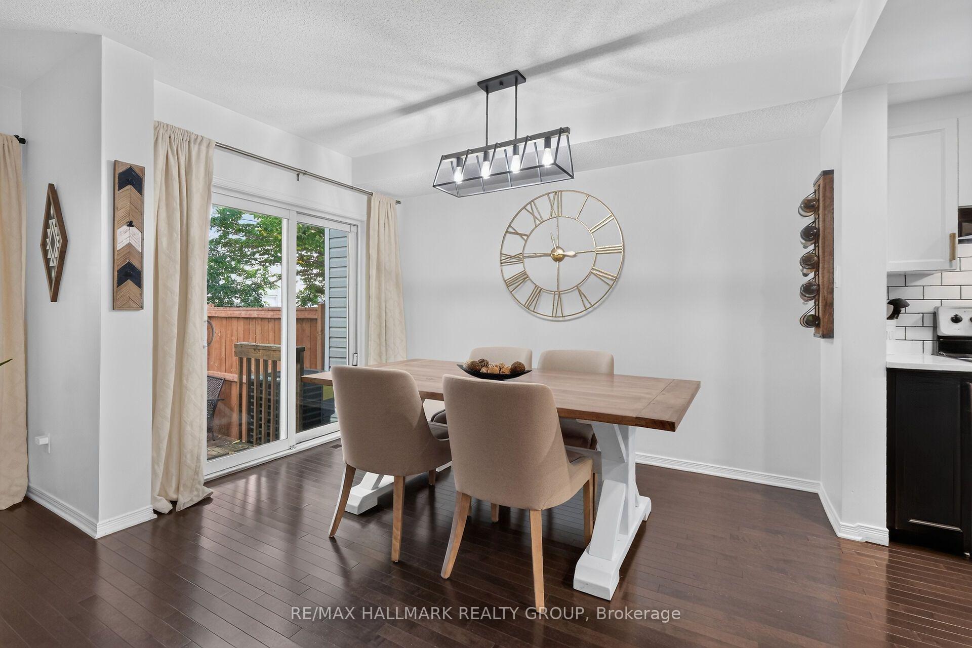 Photo 7 of 127 Destiny Private, Ottawa, Fallingbrook/Gardenway South — HOMEH