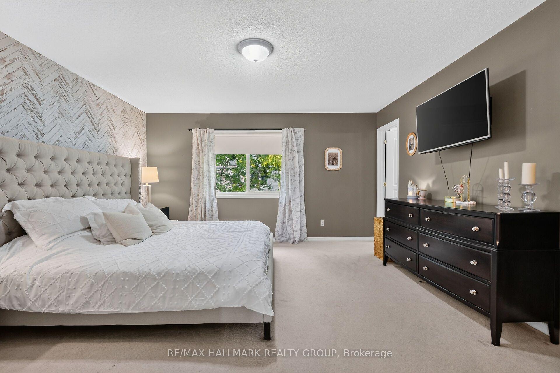 Photo 15 of 127 Destiny Private, Ottawa, Fallingbrook/Gardenway South — HOMEH