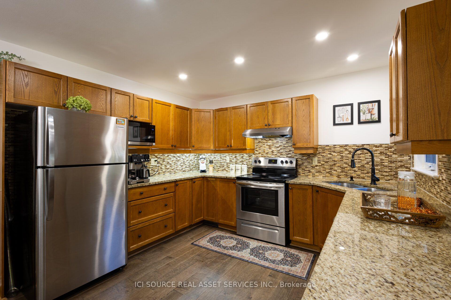 Photo 11 of 127 Waterbridge Drive, Ottawa, Barrhaven East — HOMEH