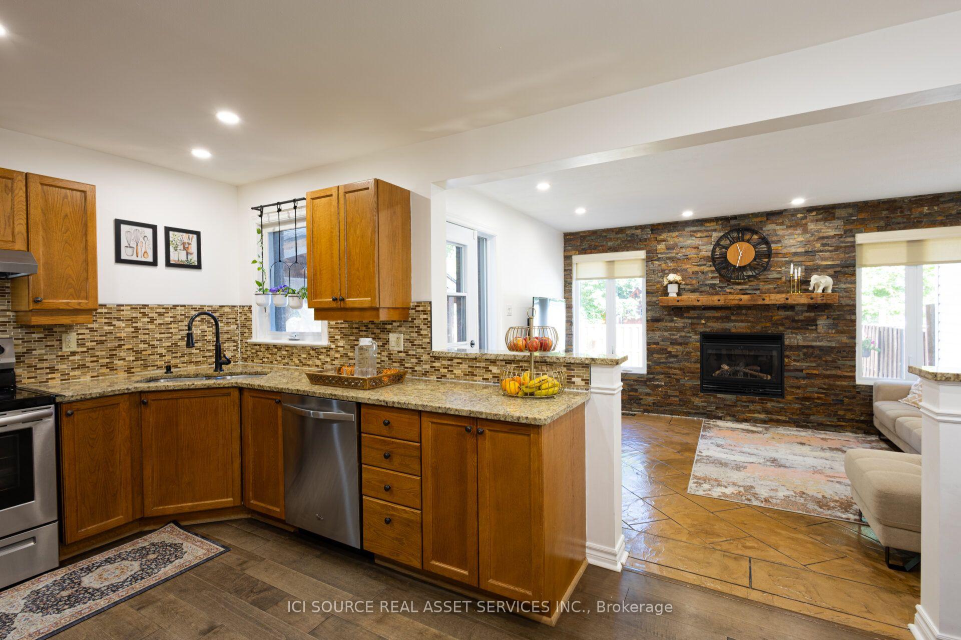Photo 12 of 127 Waterbridge Drive, Ottawa, Barrhaven East — HOMEH