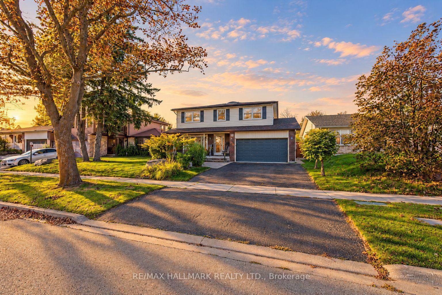 Photo 2 of 24 Charles Tupper Drive, Scarborough, Centennial Scarborough — HOMEH