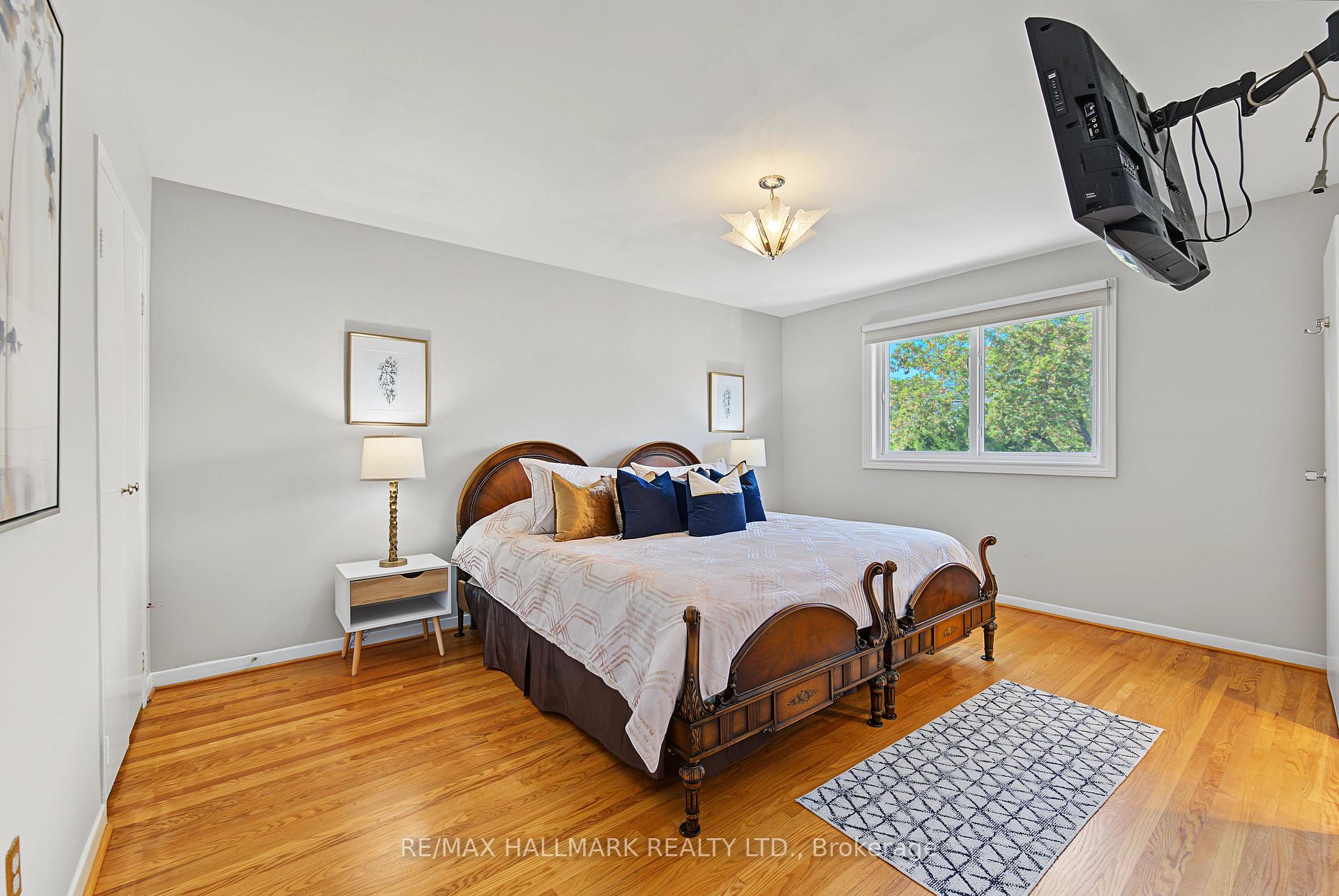 Photo 16 of 24 Charles Tupper Drive, Scarborough, Centennial Scarborough — HOMEH
