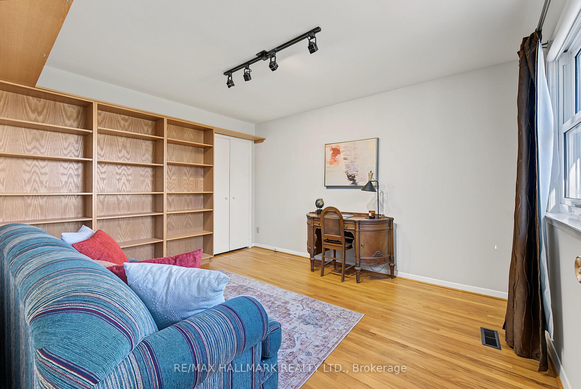 Photo 20 of 24 Charles Tupper Drive, Scarborough, Centennial Scarborough — HOMEH