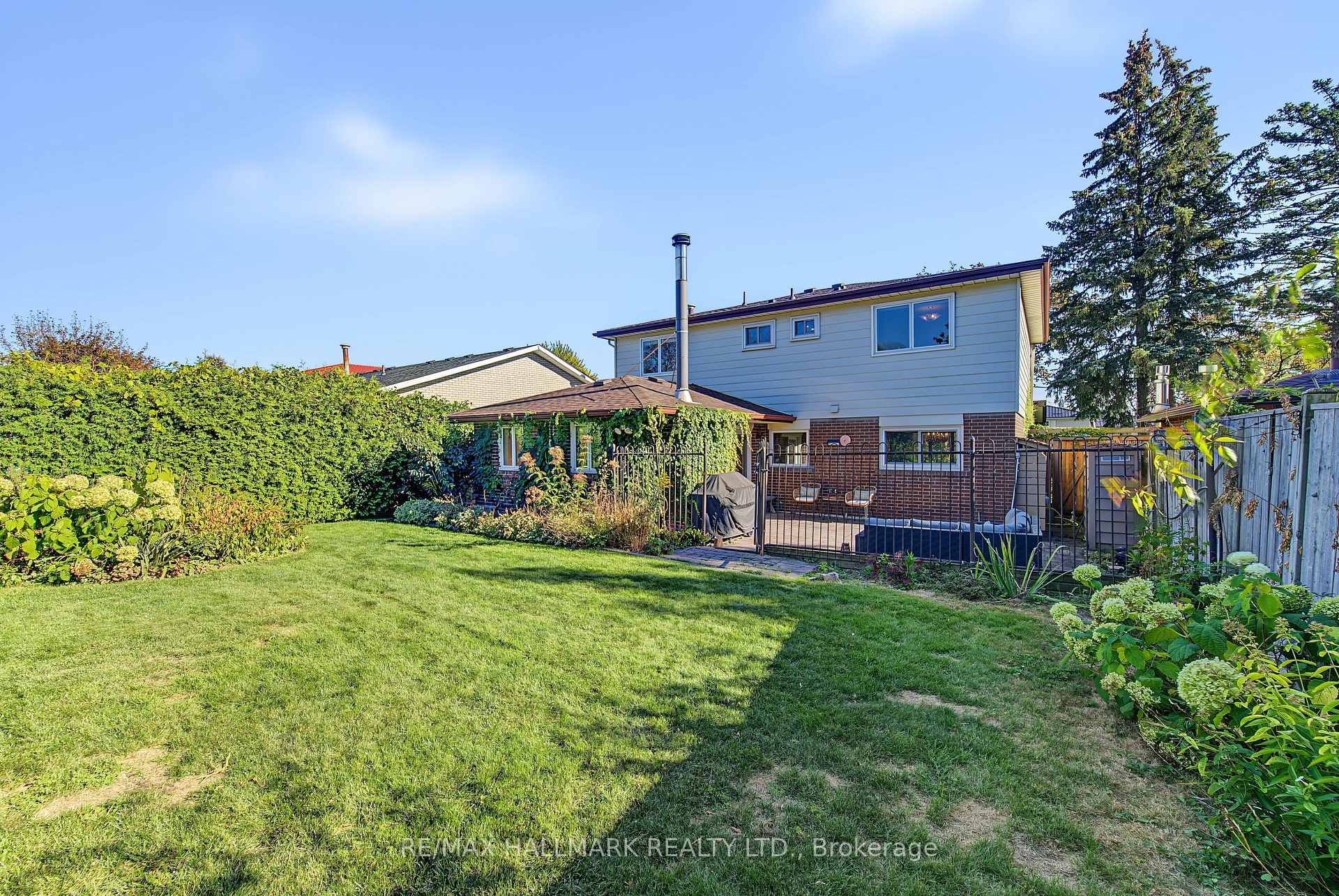 Photo 30 of 24 Charles Tupper Drive, Scarborough, Centennial Scarborough — HOMEH