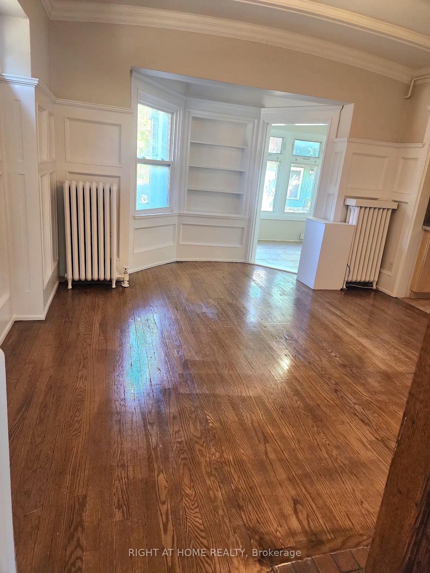 Photo 4 of Unit unit 2, 32 High Park Boulevard N, Toronto, High Park-Swansea — HOMEH
