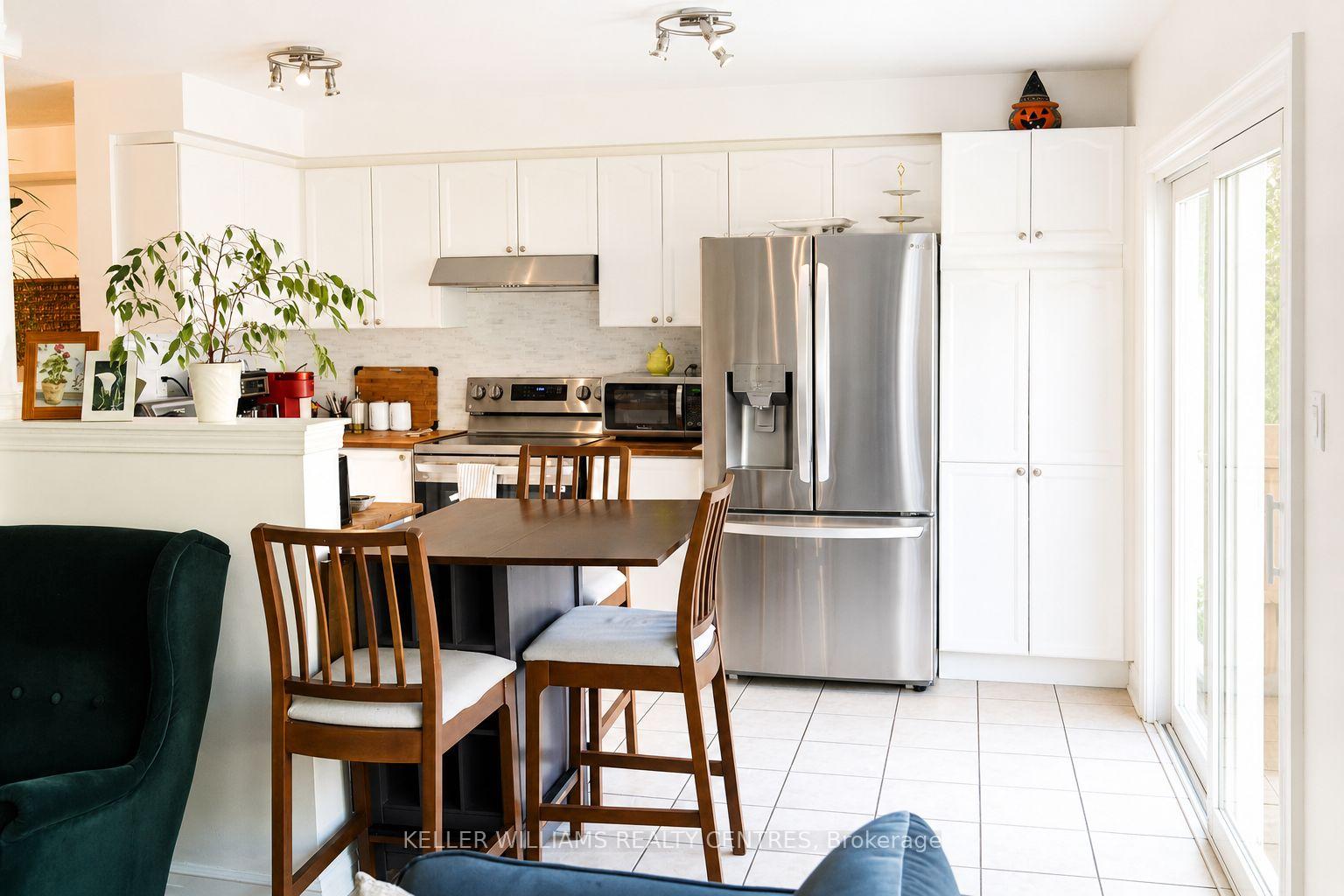 Photo 6 of 1681 Stover Crescent, Milton, Clarke — HOMEH