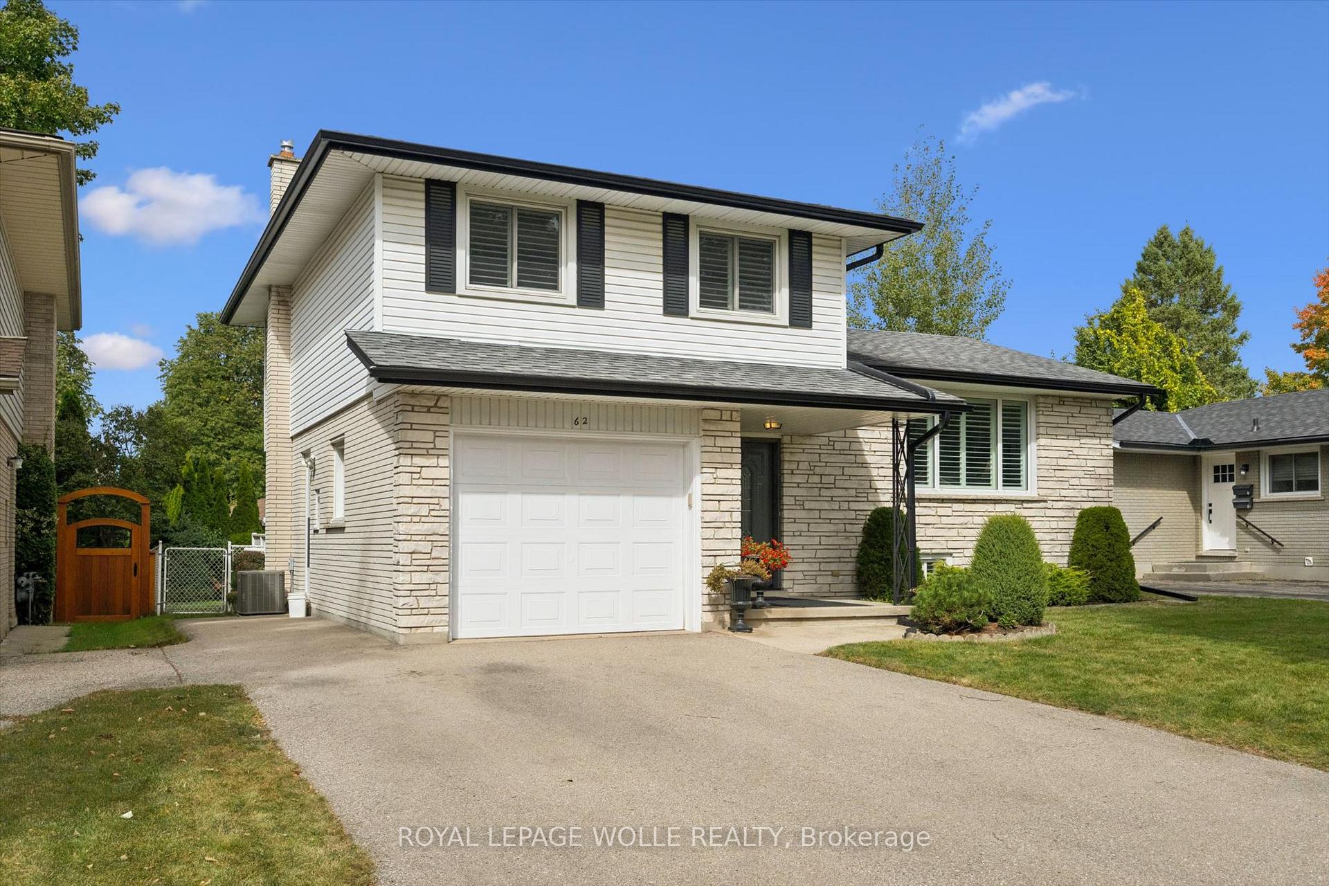 Photo 3 of 62 Gibson Drive, Kitchener, Heritage Park - Kitchener — HOMEH