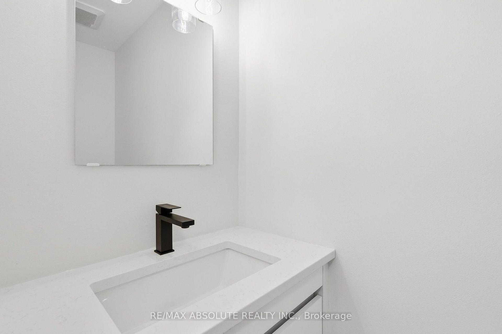 Photo 14 of 286 Mockingbird Drive, Ottawa, Chatelaine Village — HOMEH