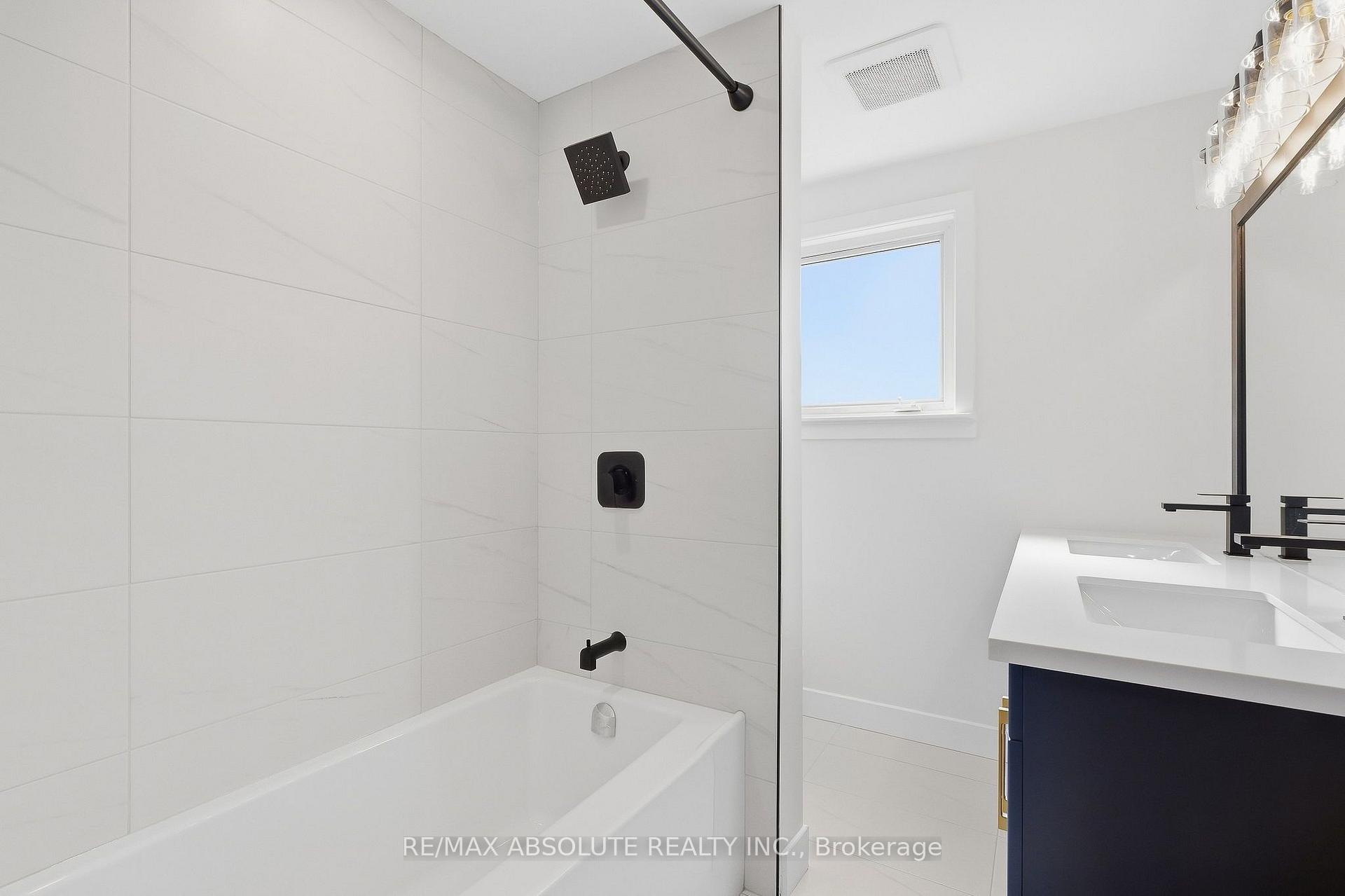Photo 23 of 286 Mockingbird Drive, Ottawa, Chatelaine Village — HOMEH