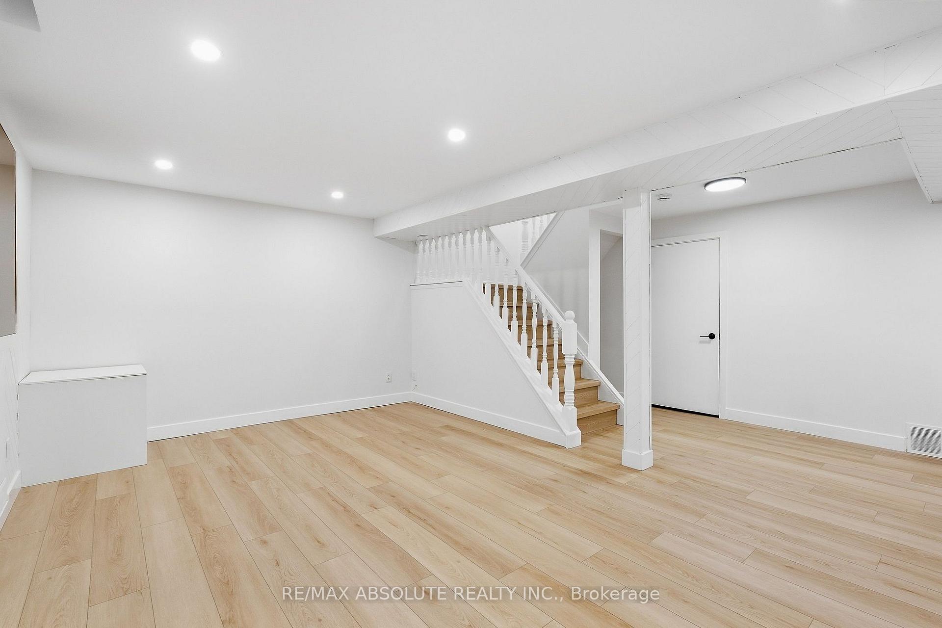 Photo 25 of 286 Mockingbird Drive, Ottawa, Chatelaine Village — HOMEH
