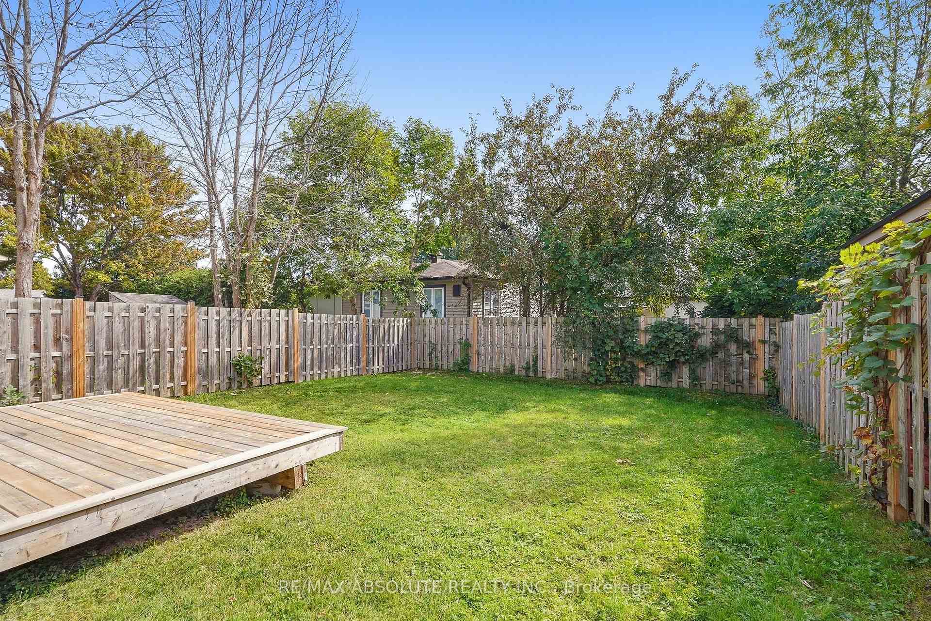 Photo 31 of 286 Mockingbird Drive, Ottawa, Chatelaine Village — HOMEH