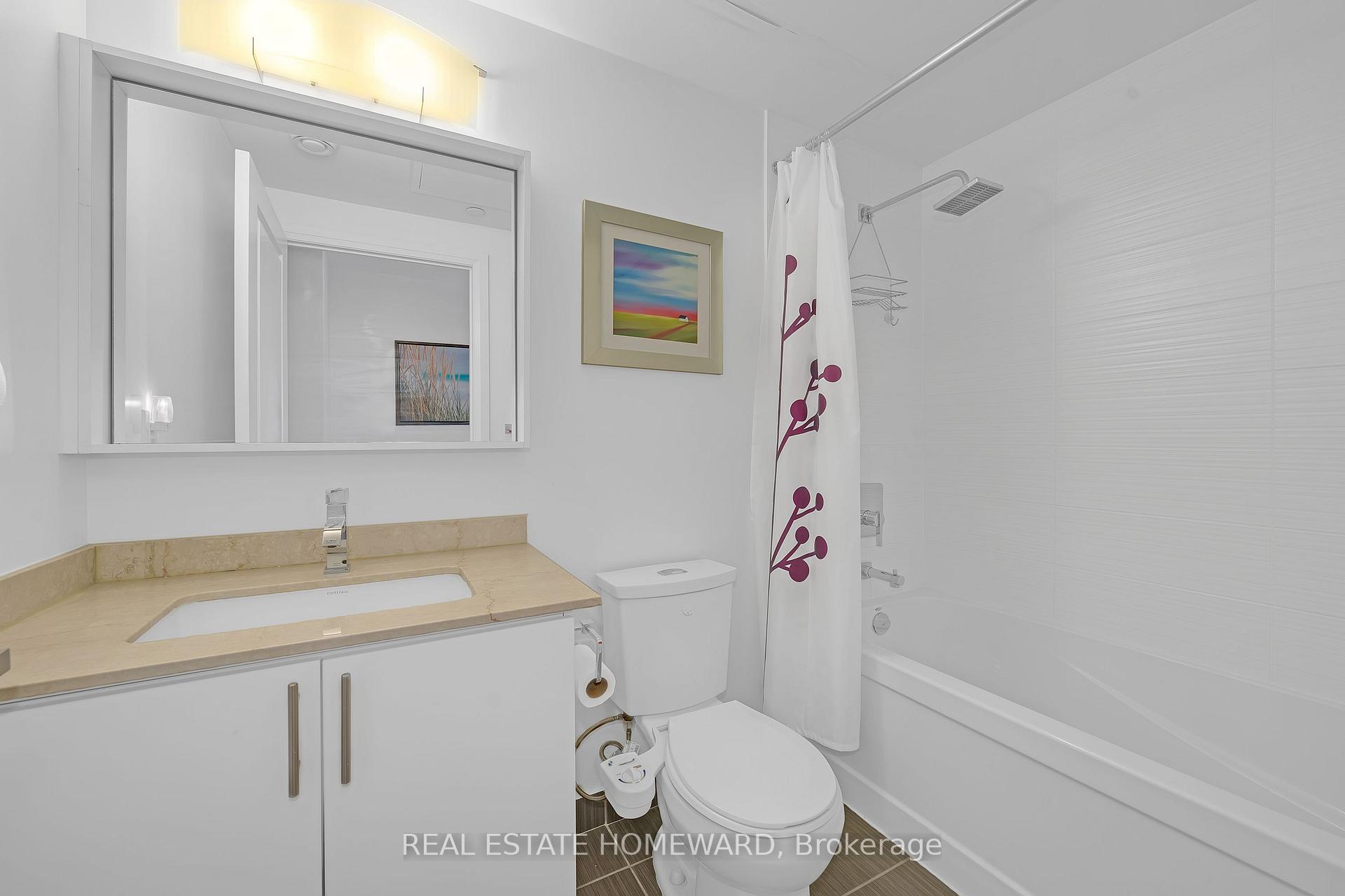 Photo 15 of Unit 1525, 7161 Yonge Street, Markham, Thornhill — HOMEH