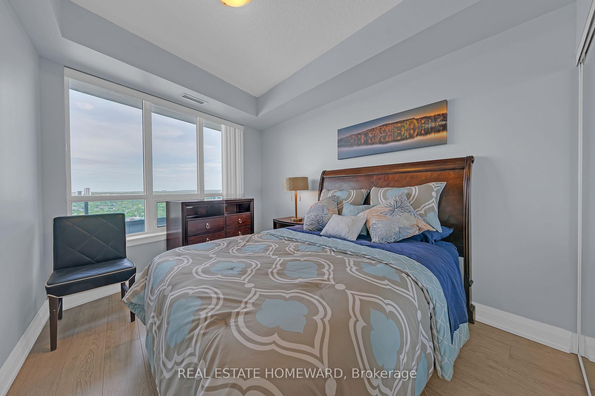 Photo 16 of Unit 1525, 7161 Yonge Street, Markham, Thornhill — HOMEH