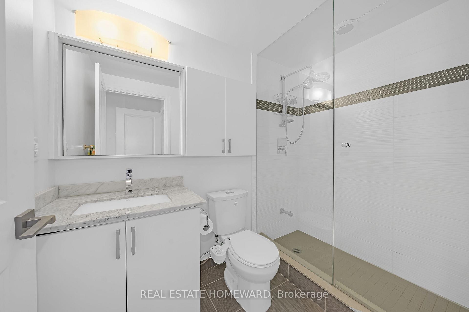 Photo 17 of Unit 1525, 7161 Yonge Street, Markham, Thornhill — HOMEH