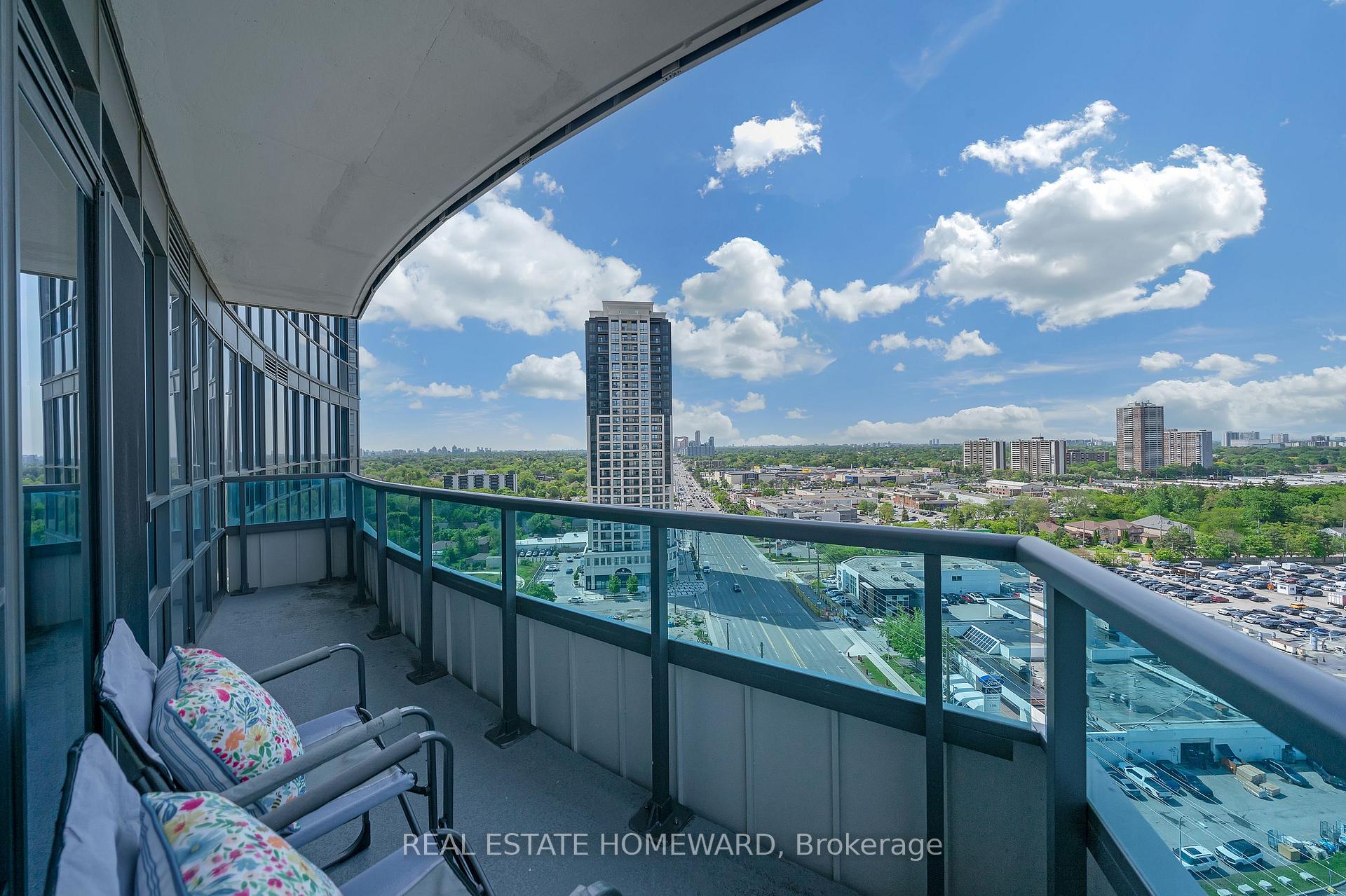 Photo 21 of Unit 1525, 7161 Yonge Street, Markham, Thornhill — HOMEH