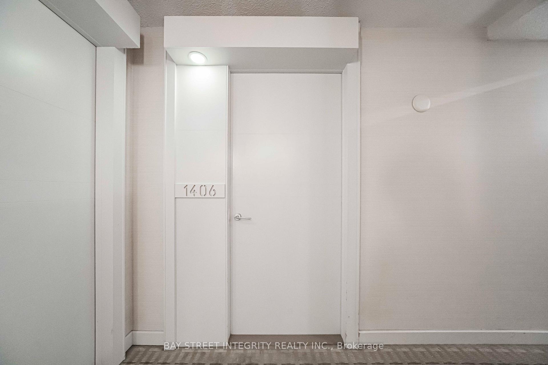 Photo 7 of Unit 1406, 38 Grenville Street, Toronto, Bay Street Corridor — HOMEH