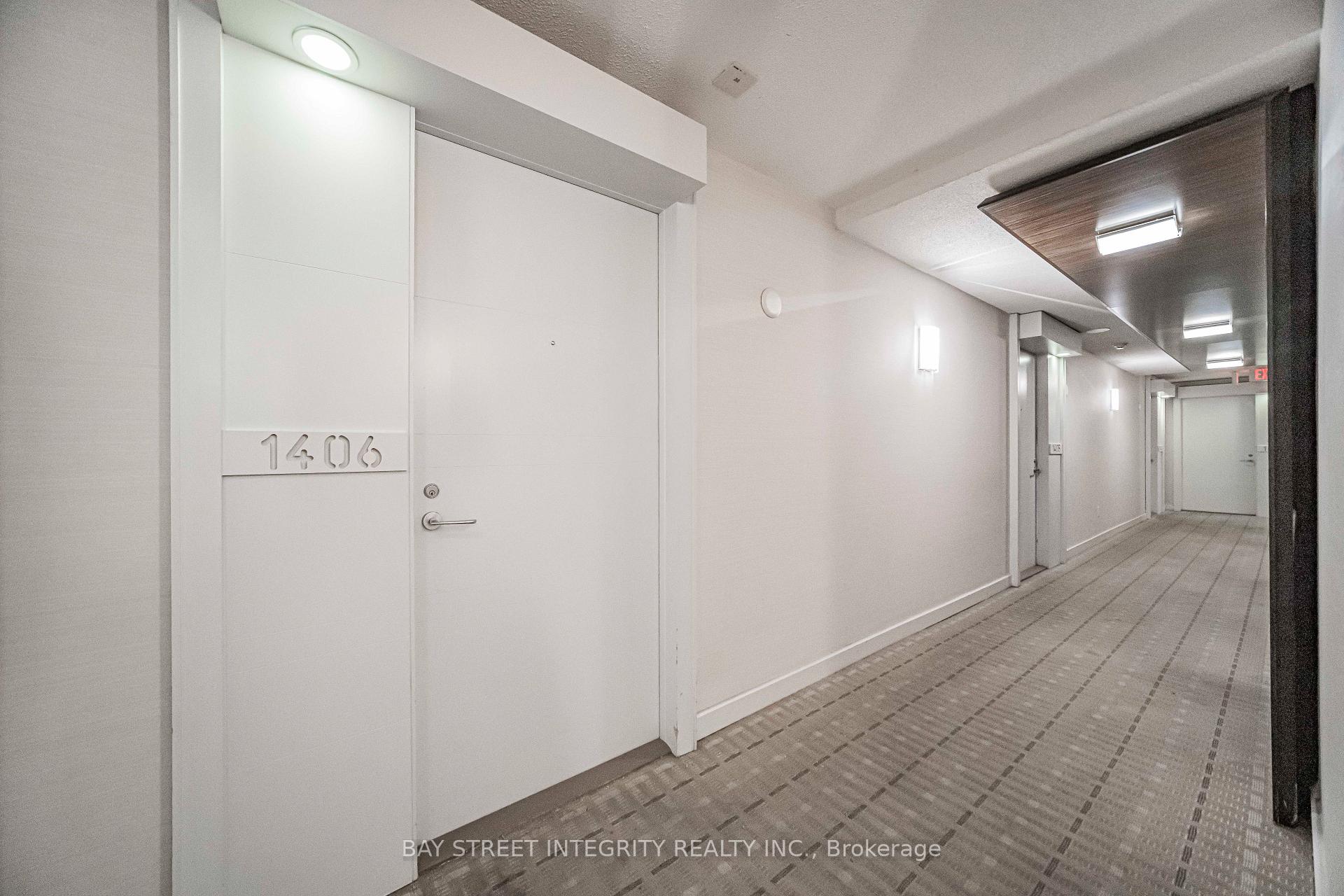 Photo 8 of Unit 1406, 38 Grenville Street, Toronto, Bay Street Corridor — HOMEH