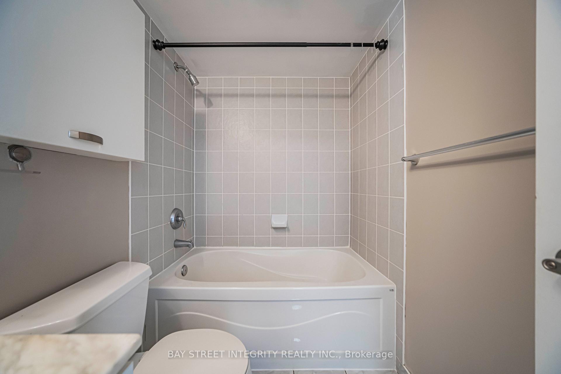 Photo 27 of Unit 1406, 38 Grenville Street, Toronto, Bay Street Corridor — HOMEH