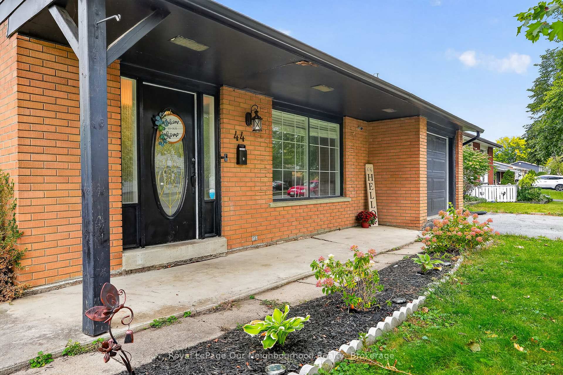 Photo 3 of 44 Barbara Street, Quinte West, Trenton Ward — HOMEH