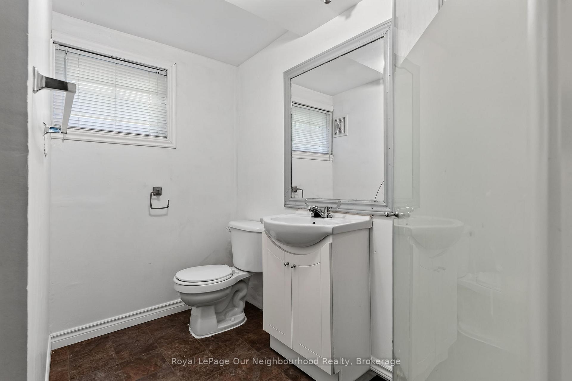 Photo 21 of 44 Barbara Street, Quinte West, Trenton Ward — HOMEH