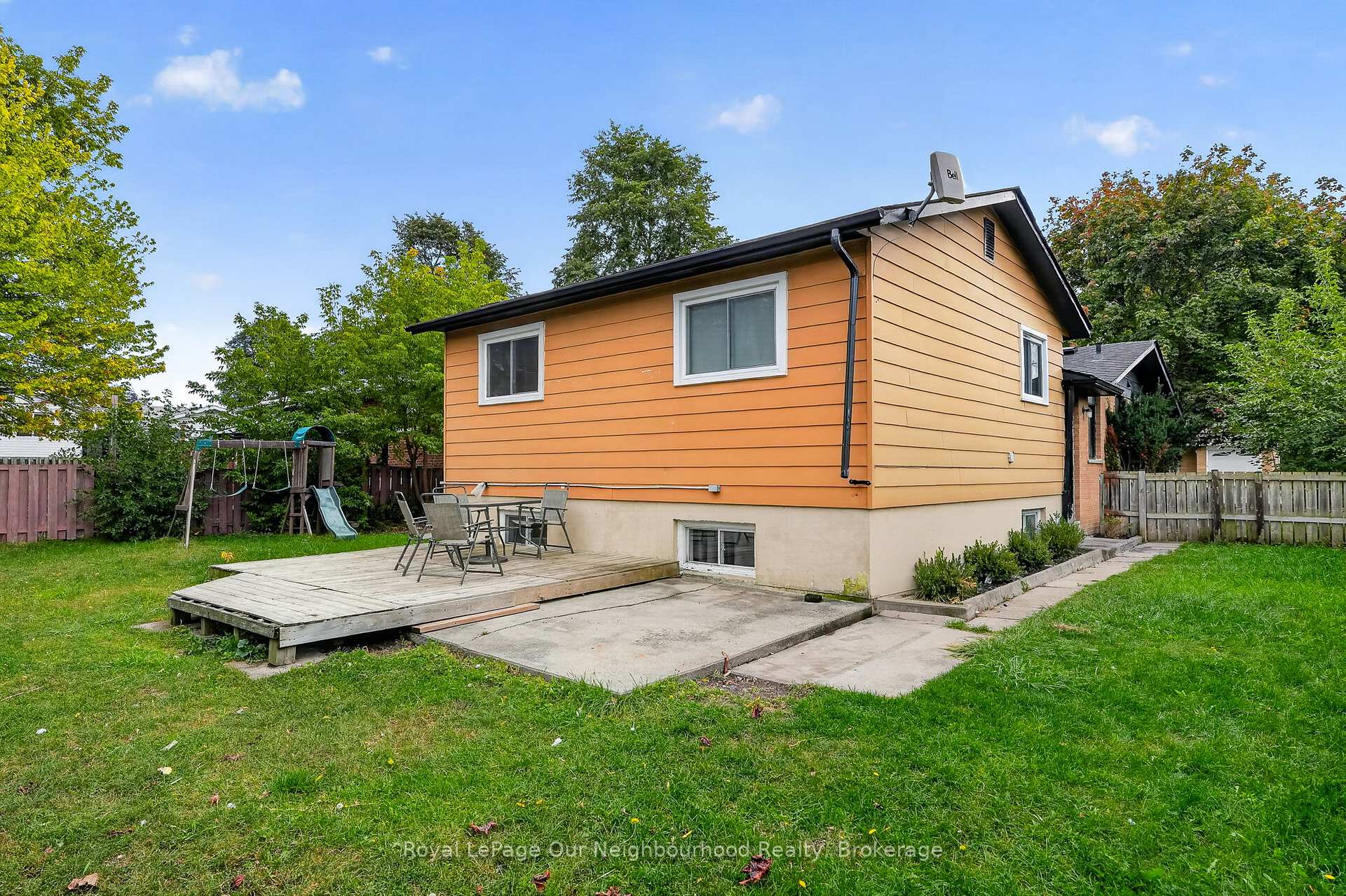 Photo 22 of 44 Barbara Street, Quinte West, Trenton Ward — HOMEH