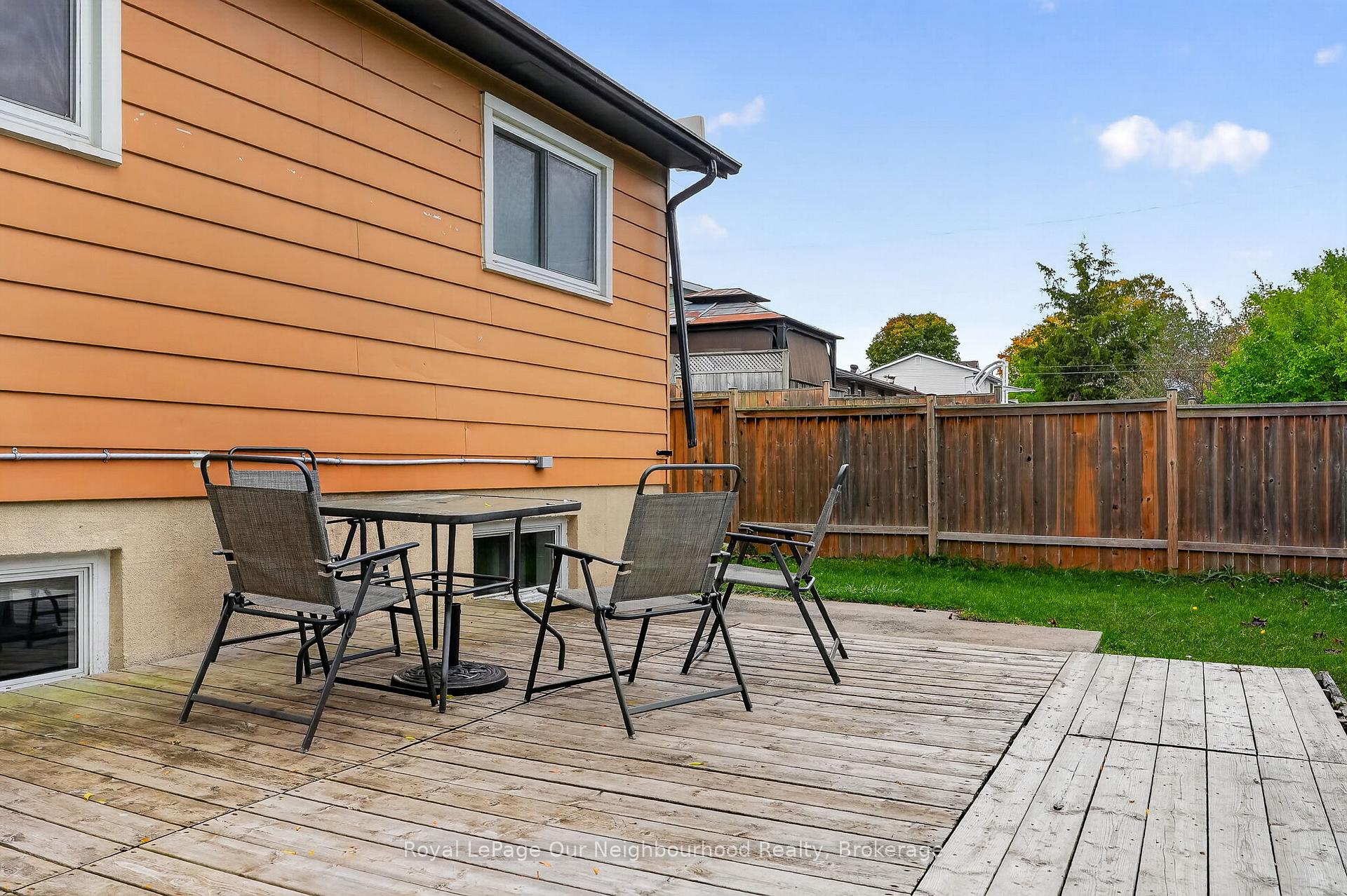 Photo 23 of 44 Barbara Street, Quinte West, Trenton Ward — HOMEH