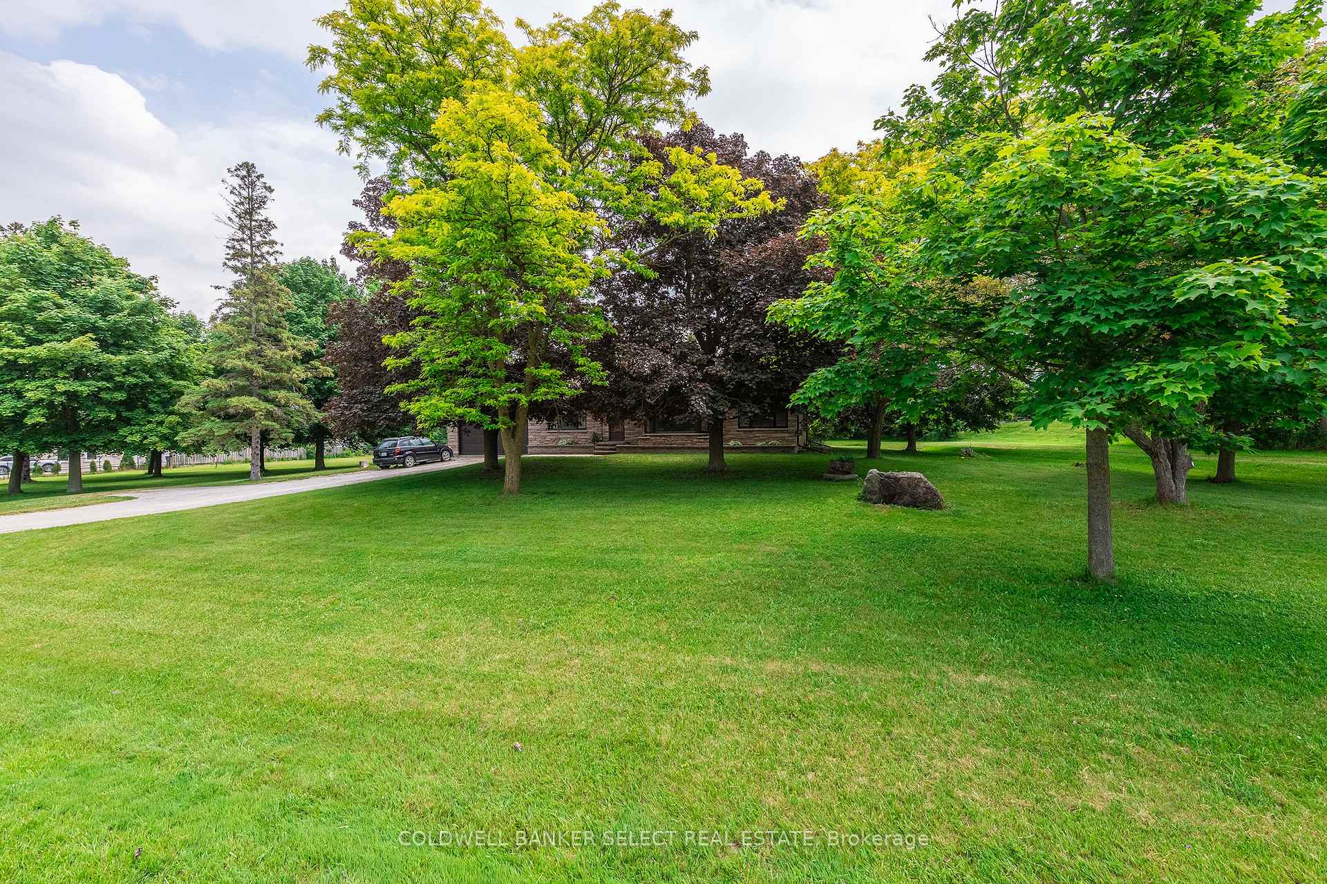 Photo 3 of 6261 Healey Road, Caledon, Rural Caledon — HOMEH