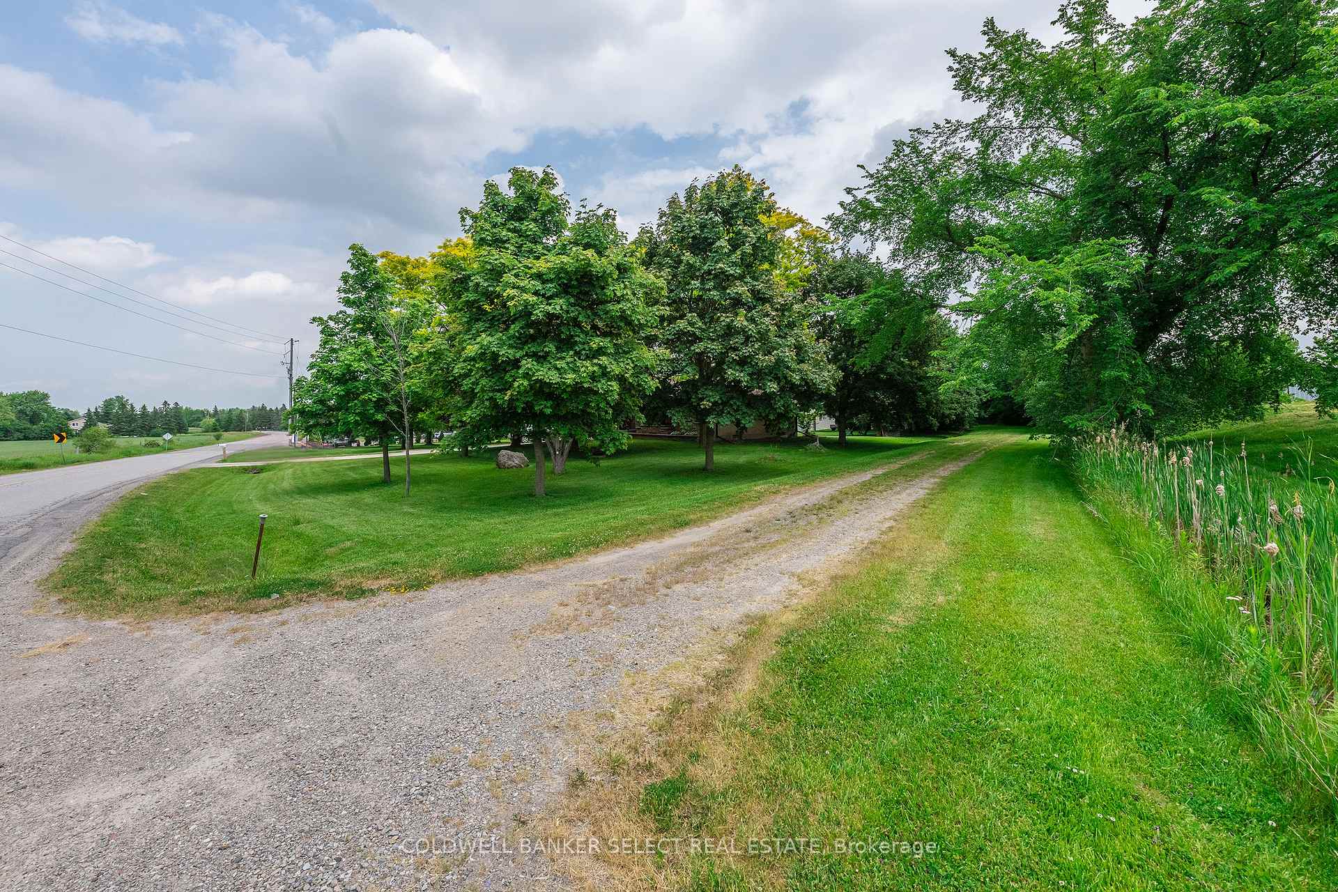 Photo 7 of 6261 Healey Road, Caledon, Rural Caledon — HOMEH