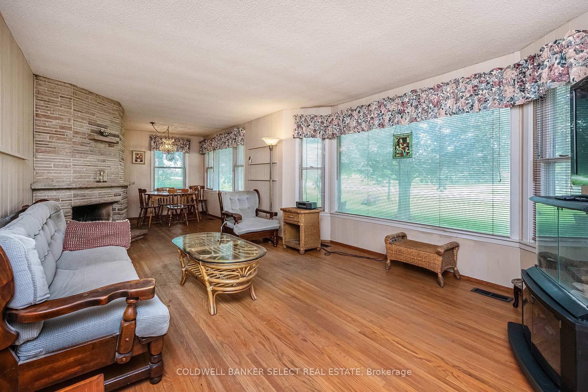 Photo 18 of 6261 Healey Road, Caledon, Rural Caledon — HOMEH