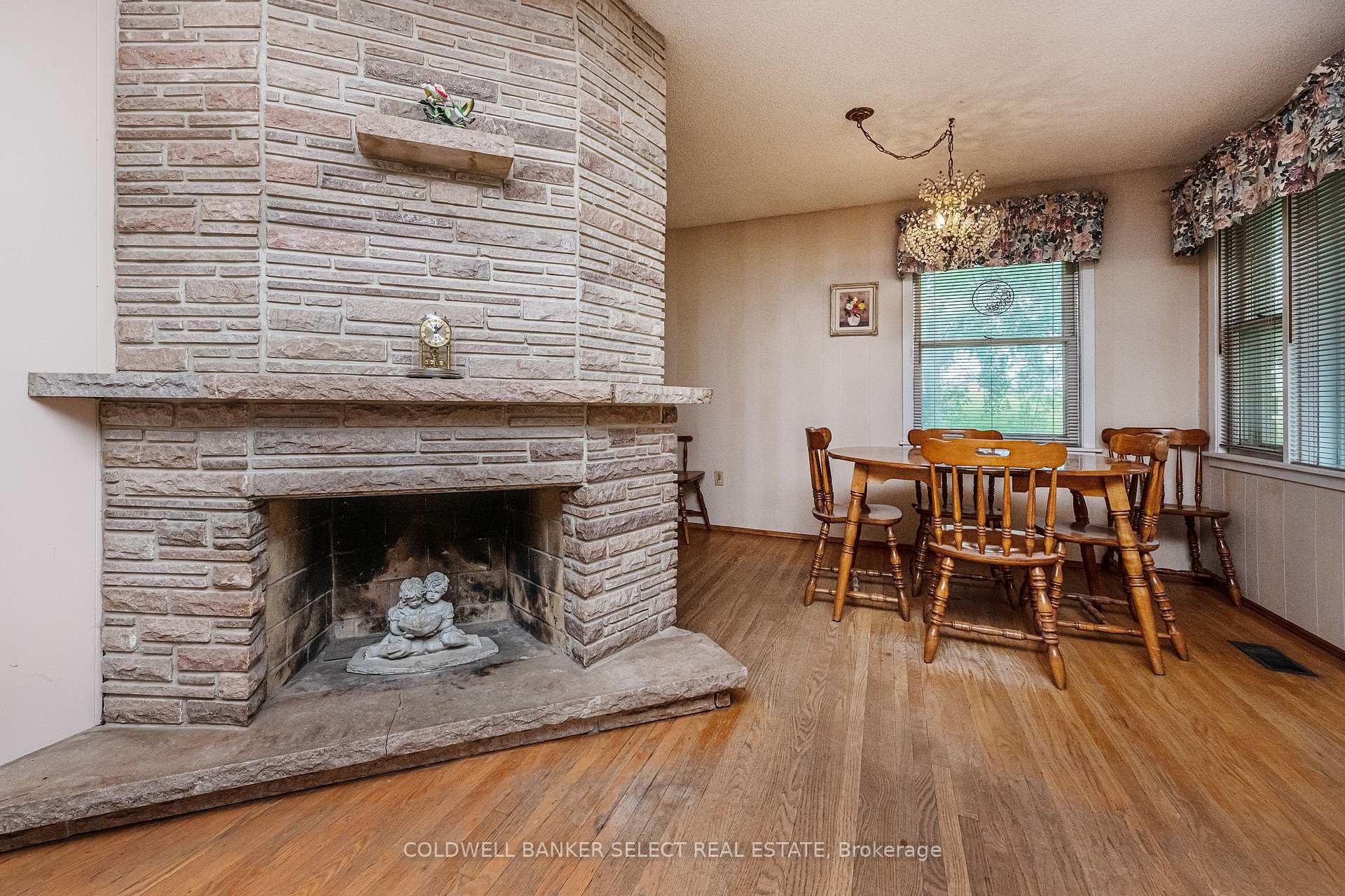 Photo 10 of 6261 Healey Road, Caledon, Rural Caledon — HOMEH