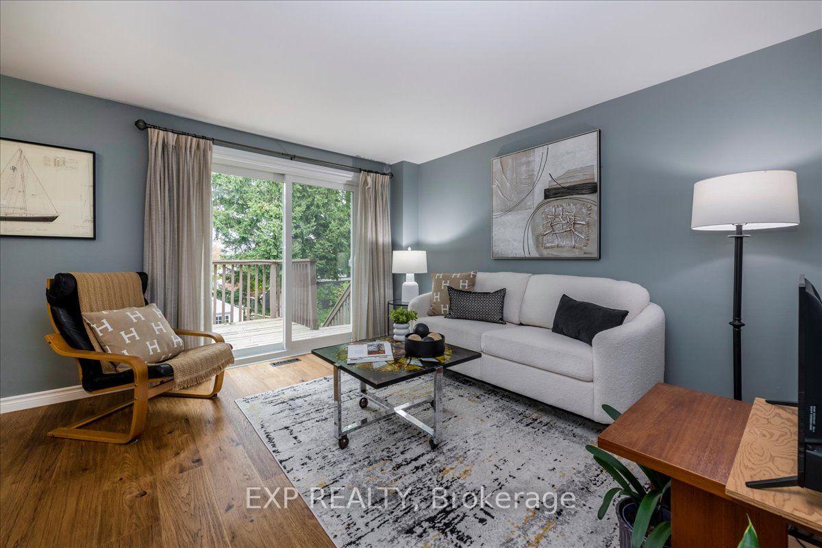 Photo 4 of 64 Ferguson Drive, Barrie, Northwest — HOMEH