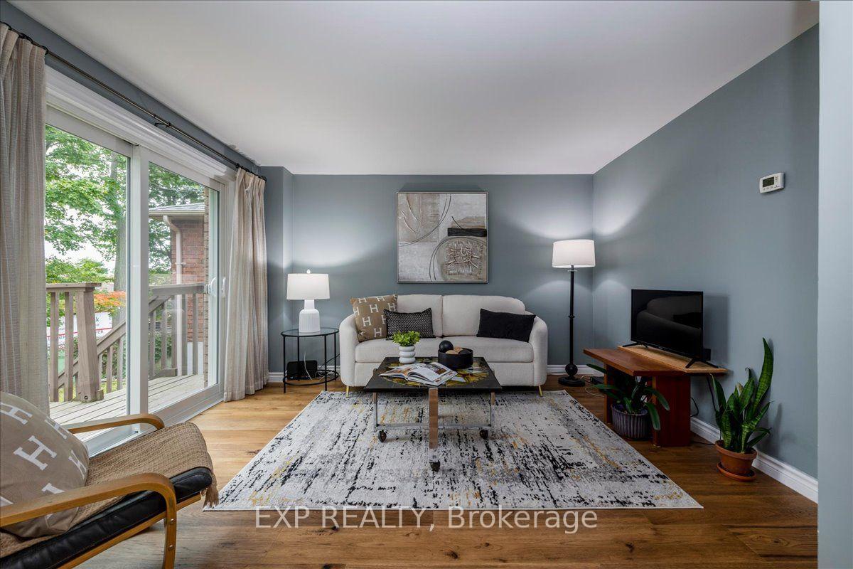 Photo 6 of 64 Ferguson Drive, Barrie, Northwest — HOMEH