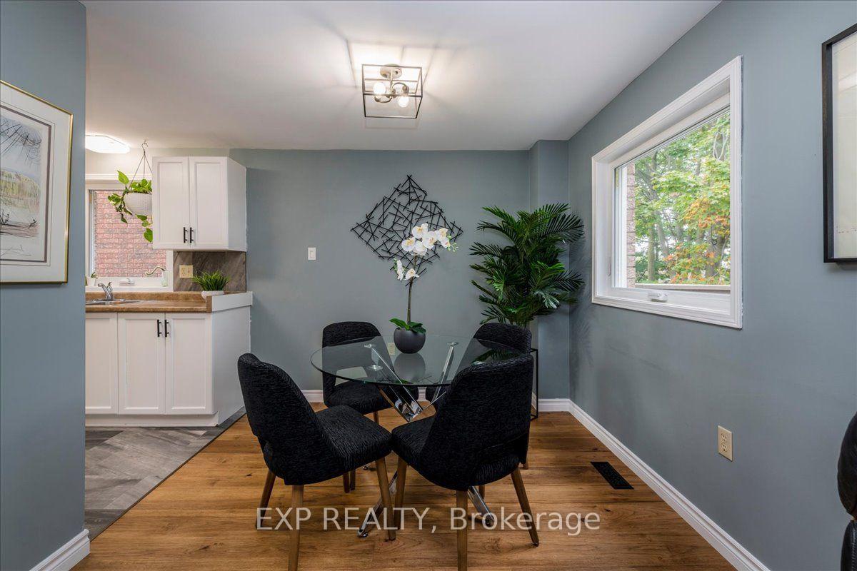 Photo 11 of 64 Ferguson Drive, Barrie, Northwest — HOMEH