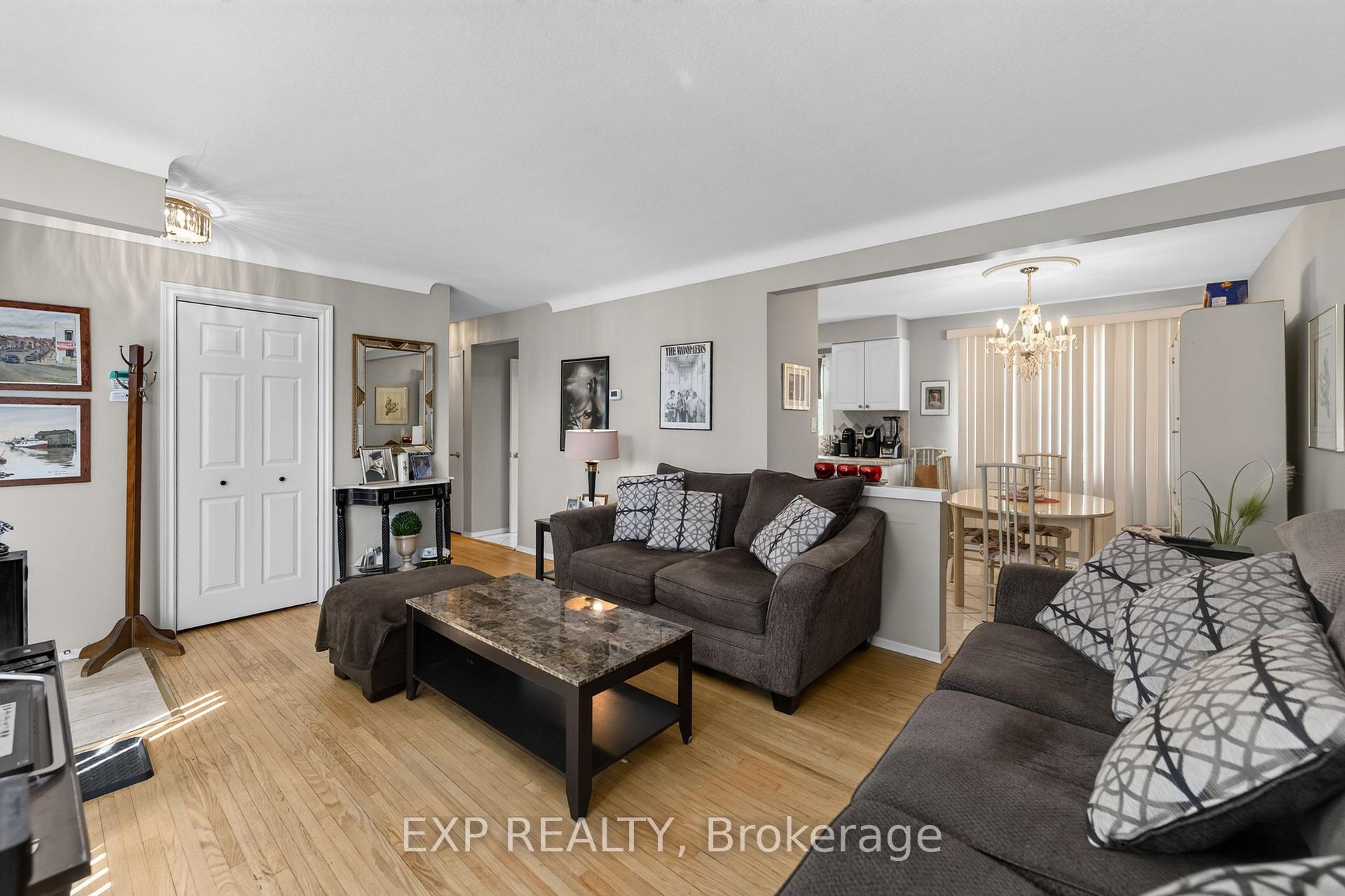 Photo 9 of 7040 Warden Avenue, Niagara Falls, Arad/Fallsview — HOMEH