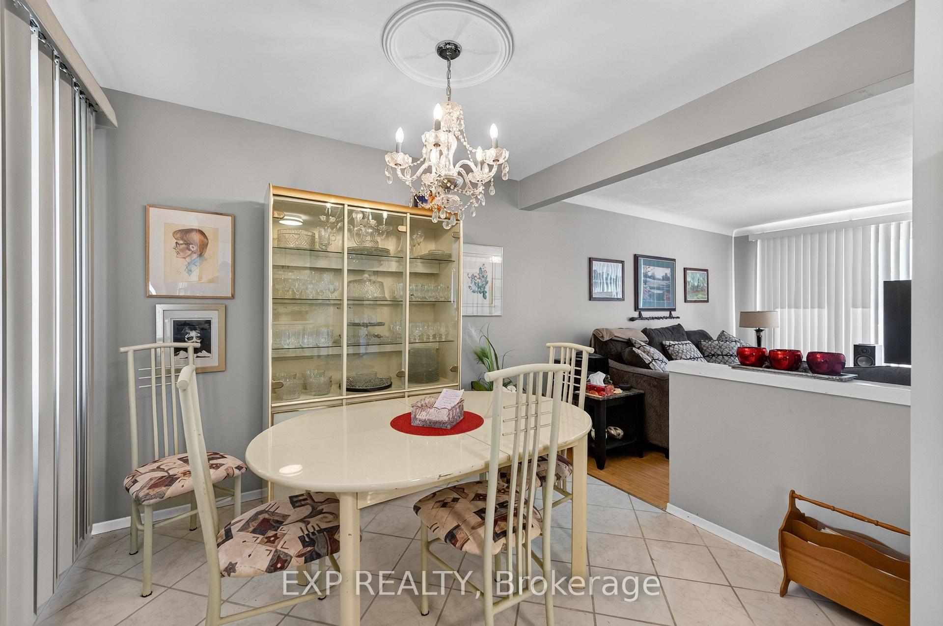 Photo 17 of 7040 Warden Avenue, Niagara Falls, Arad/Fallsview — HOMEH