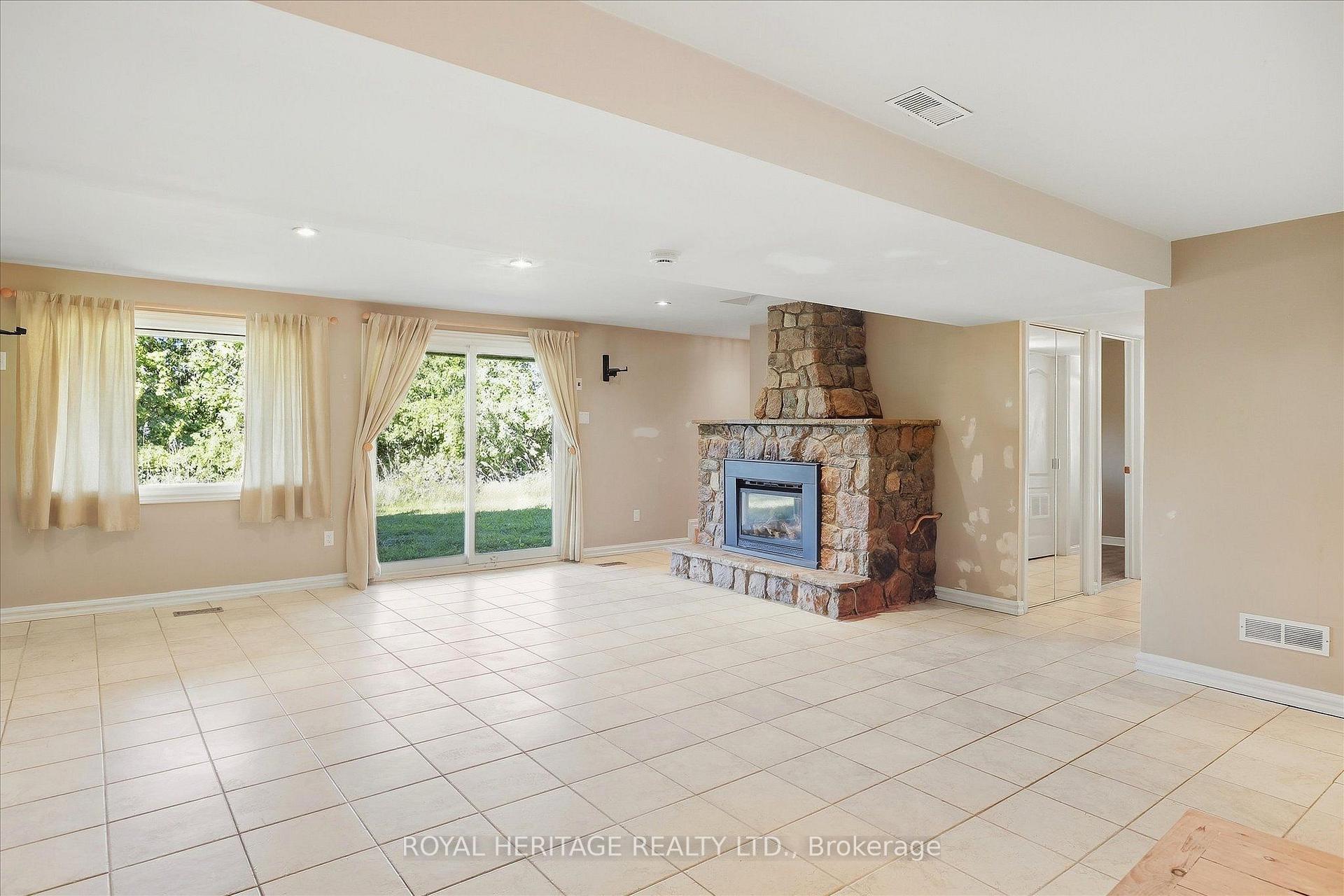 Photo 35 of 4249 County Road 32, Douro-Dummer — HOMEH