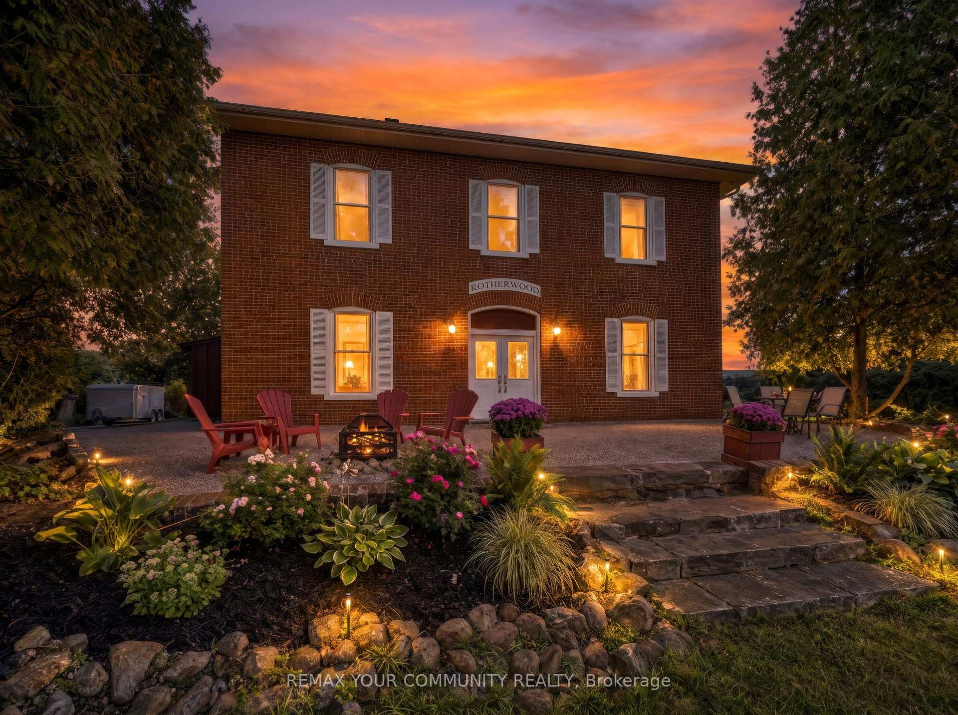 Photo 2 of 351 Hedge Road, Georgina, Sutton & Jackson's Point — HOMEH