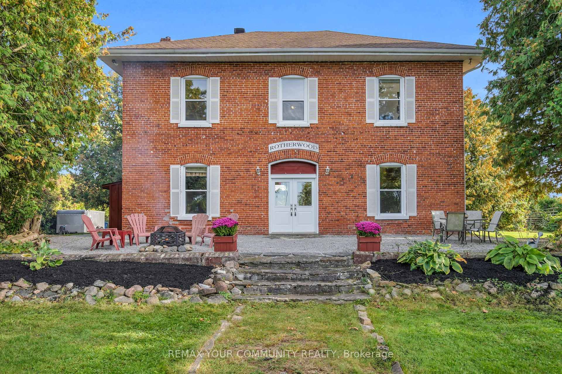 Photo 5 of 351 Hedge Road, Georgina, Sutton & Jackson's Point — HOMEH
